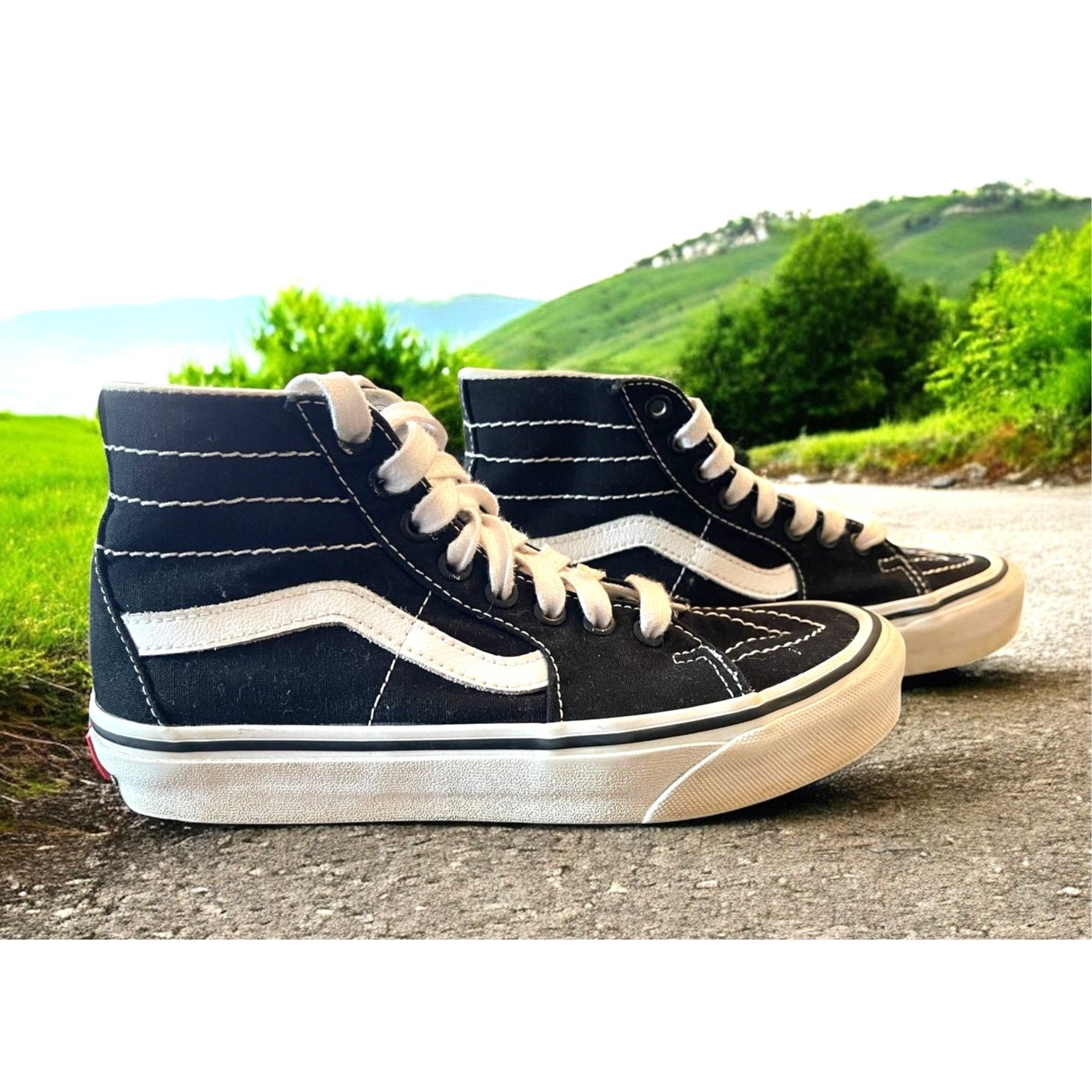 Vans Tennis Shoes Sneakers in Black, Men's (Size 6)