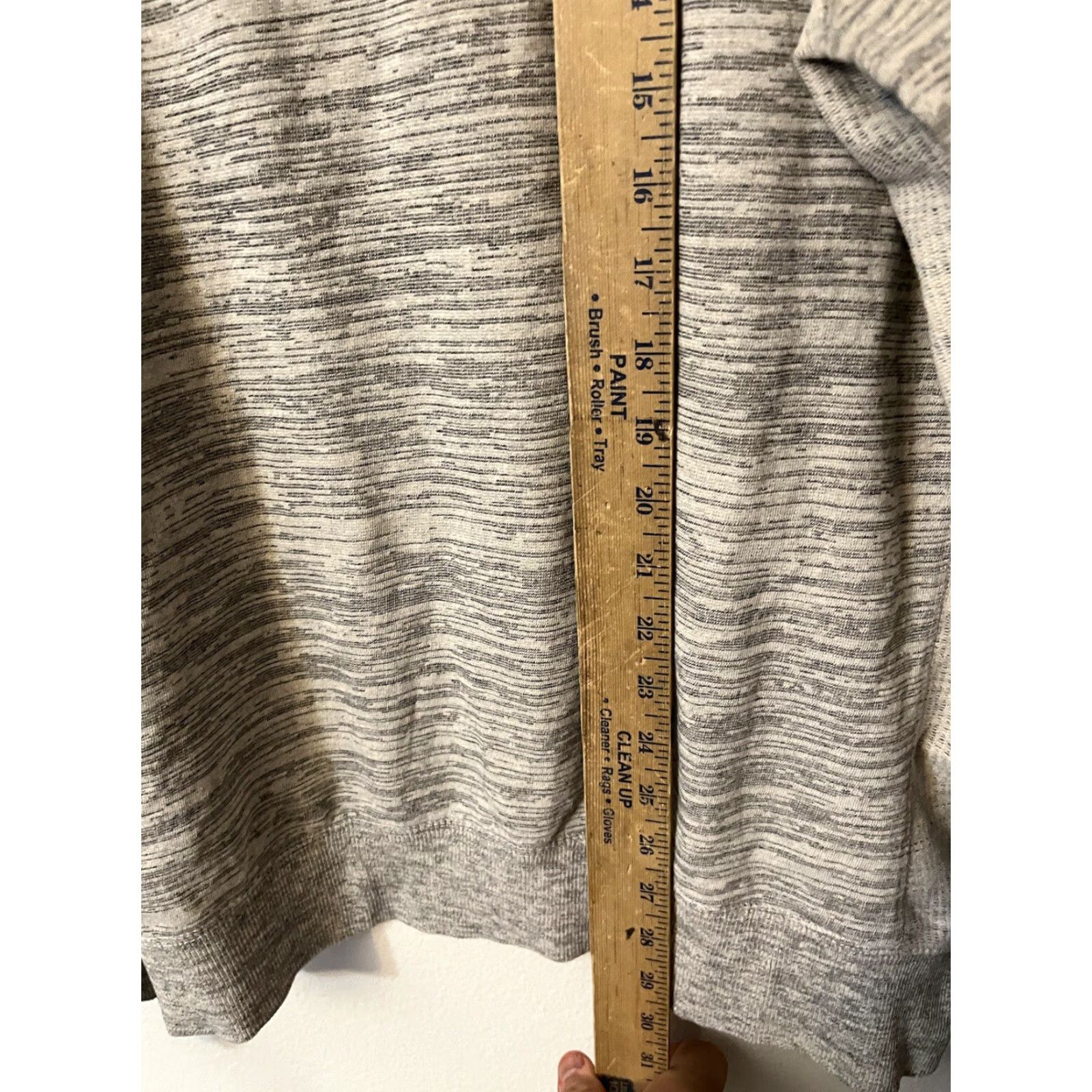 Champion VINTAGE Champion Sweatshirt XXL Pullover Crew Neck Athletic Apparel Heather Gray XXL Size US XXL / EU 58 / 5 - 4 Thumbnail
