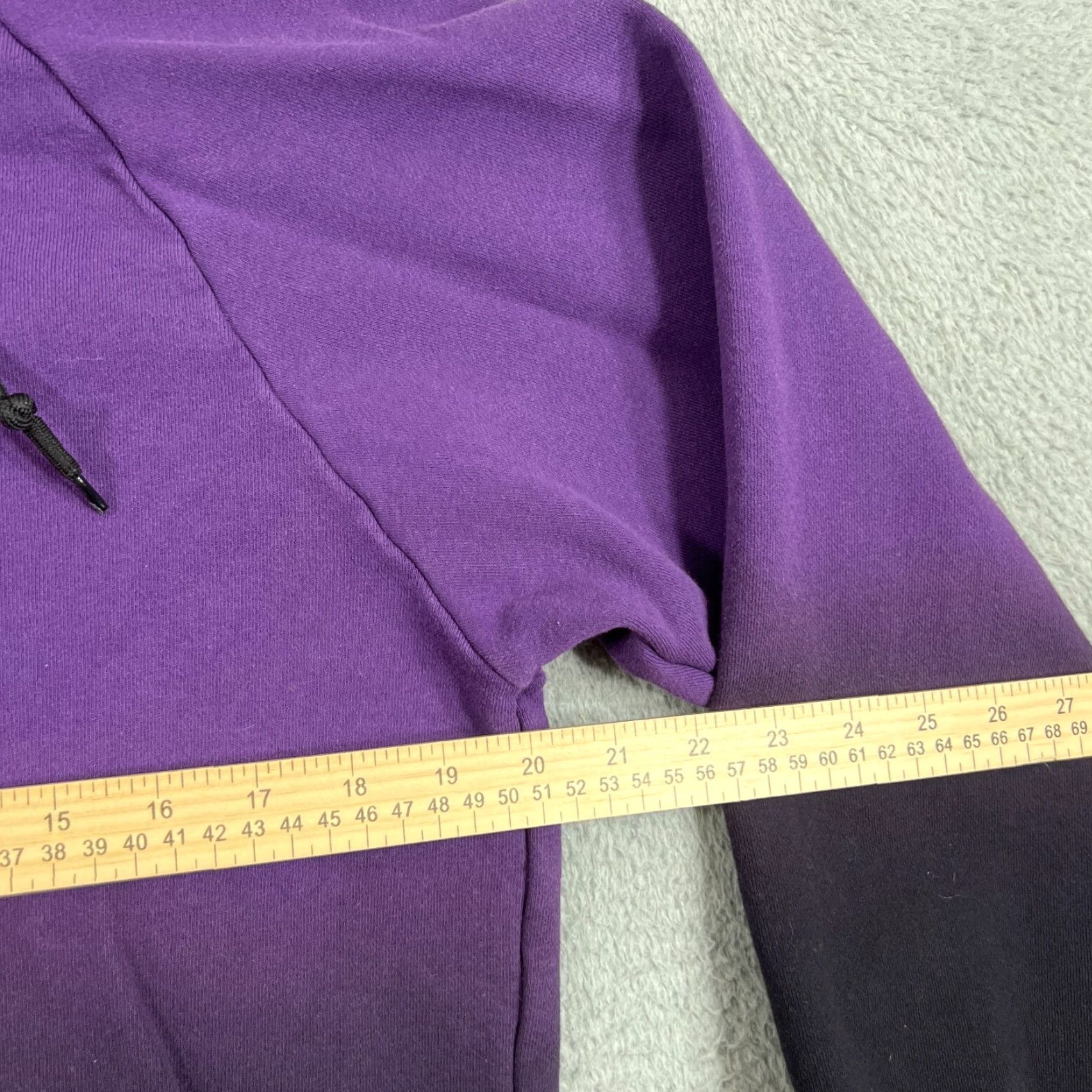 Vintage Twitch Hoodie M Purple Black Fade Pullover Sweatshirt Twitch Con 2017 Size US M / EU 48-50 / 2 - 3 Thumbnail