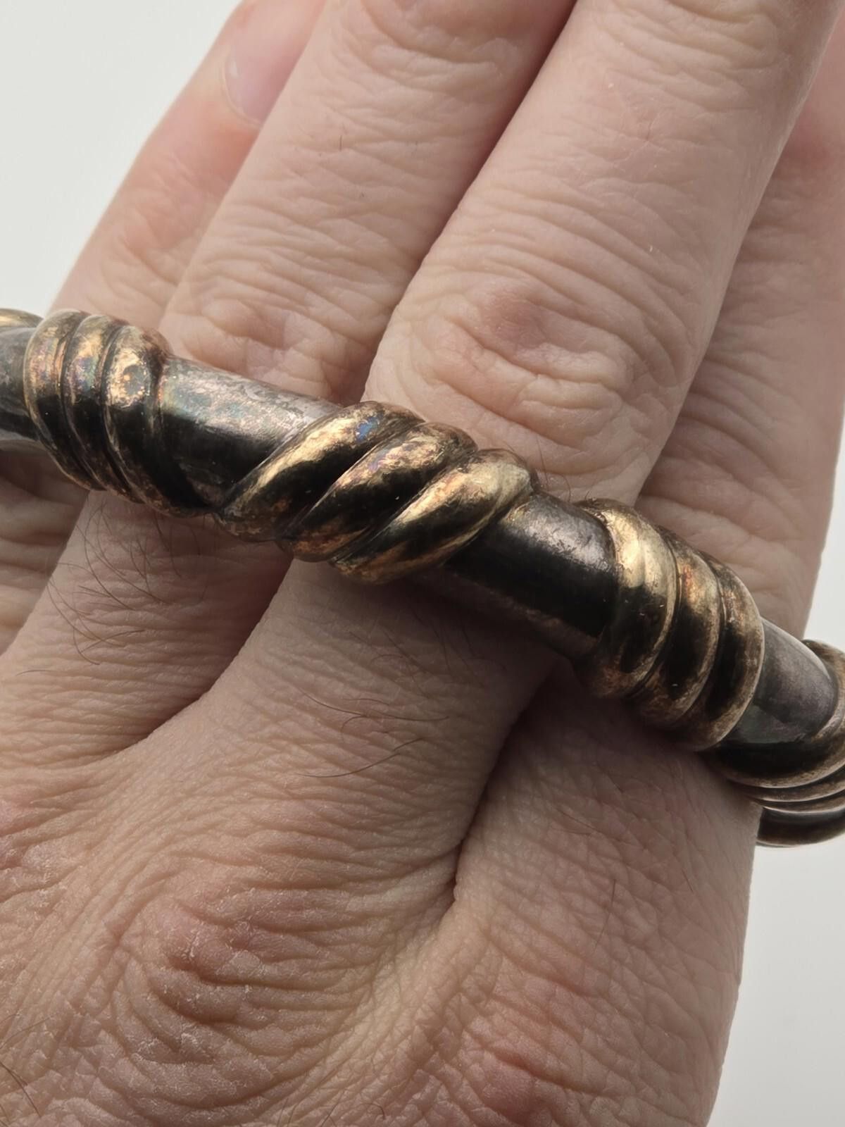 The Unbranded Brand Brian Bergner 925 Silver And Gold Plate Crosshatch Bangle Size ONE SIZE - 7 Thumbnail