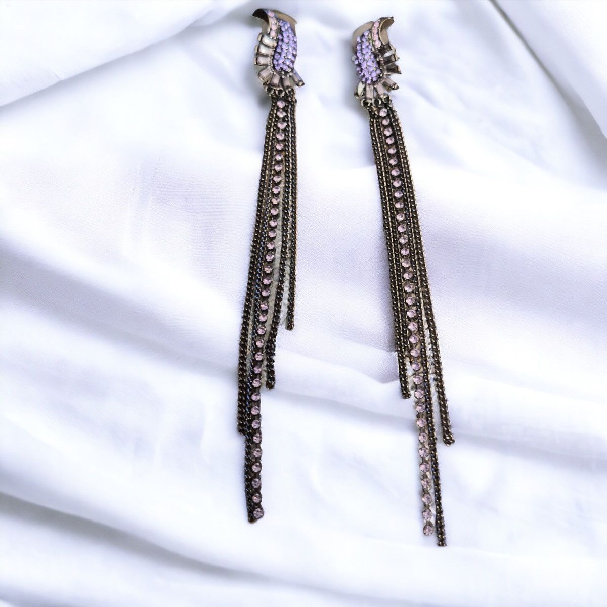 Other Long fringe gunmetal and purple rhinestone earrings Size ONE SIZE - 1 Thumbnail