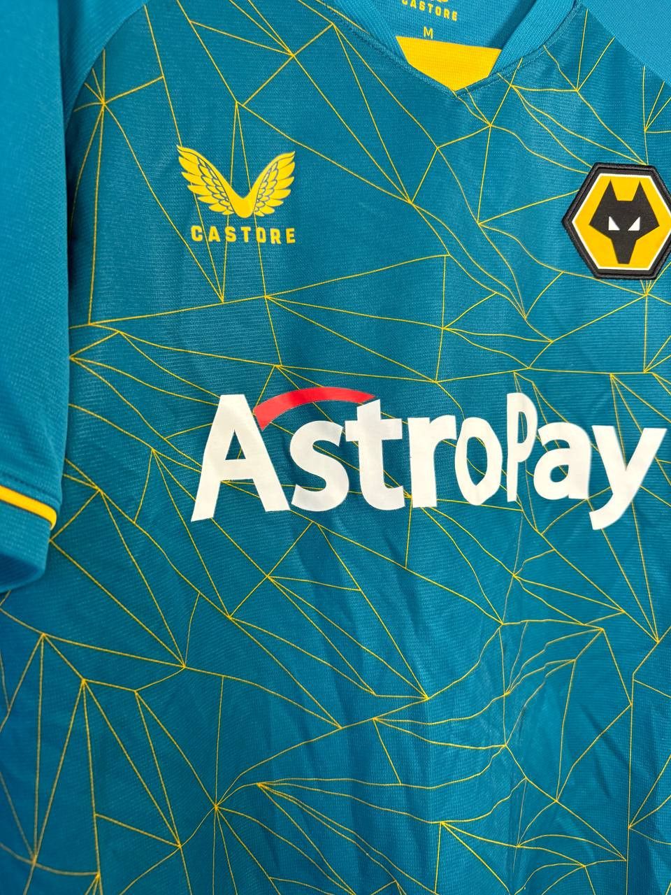 Castore × Vintage Vintage Wolverhampton 2022/23 Castore Soccer Jersey Size US M / EU 48-50 / 2 - 8 Thumbnail