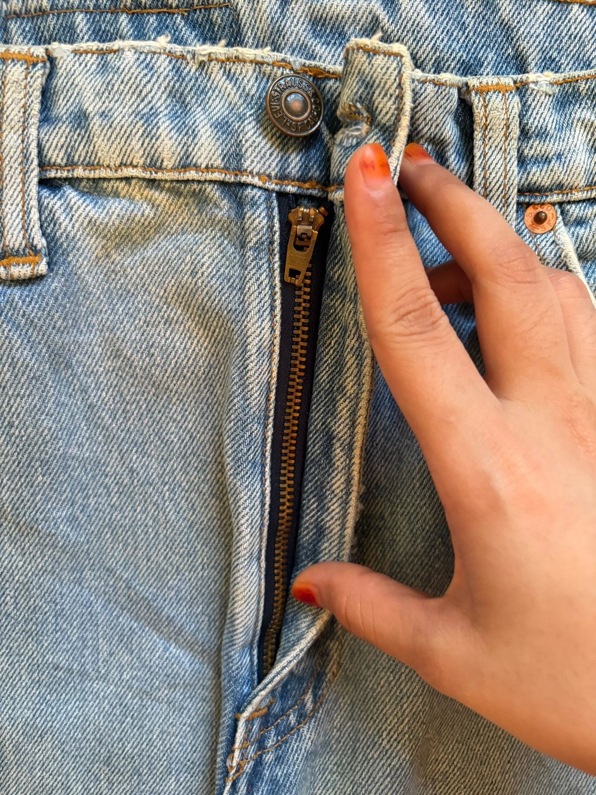 Levi's × Levi's Vintage Clothing Vintage 90s Levis 550 Orange Tab Mud Wash Baggy Jean Short Size US 31 - 3 Thumbnail