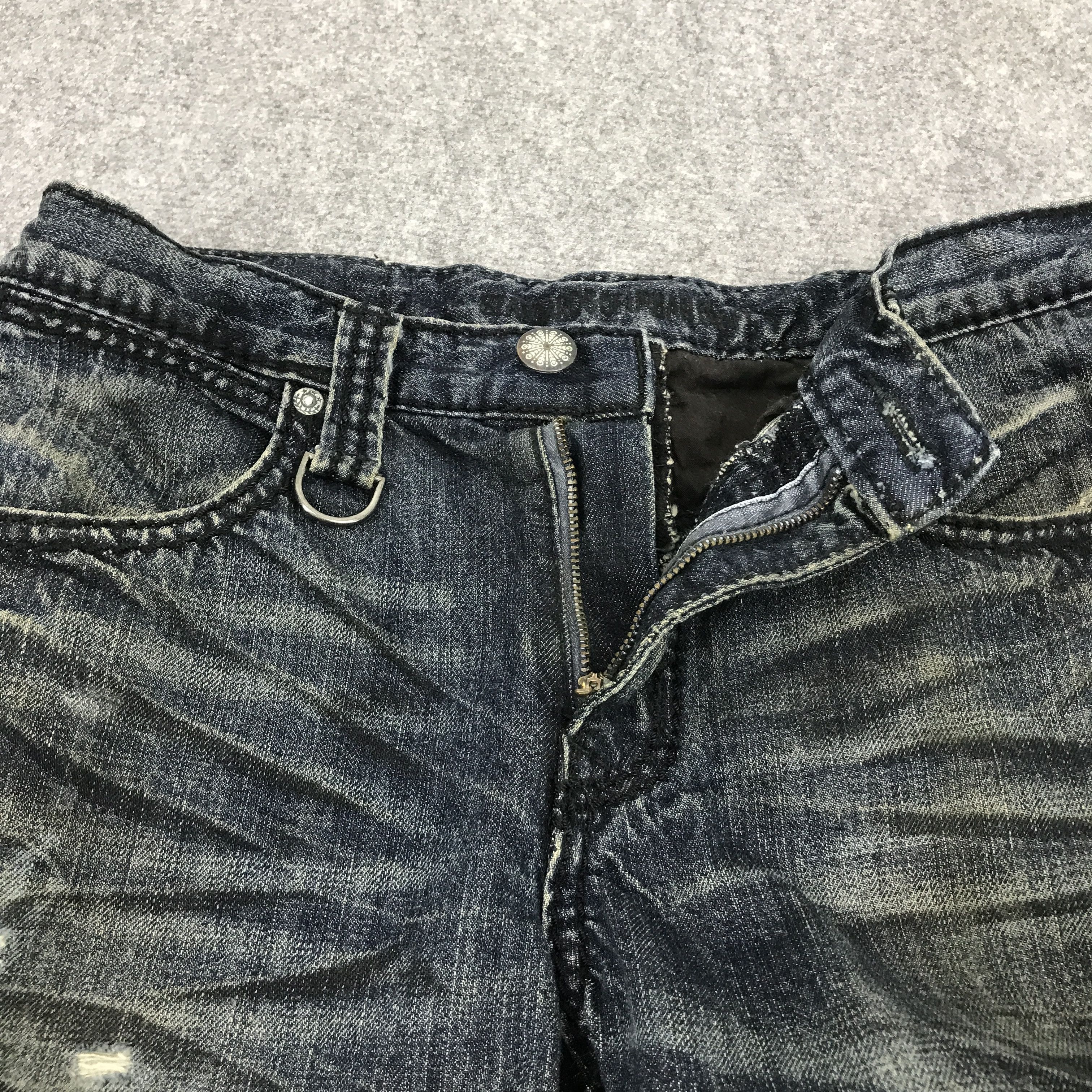 Japanese Brand Flared japanese brand bootcut distressed denim jeans Size US 31 - 7 Thumbnail