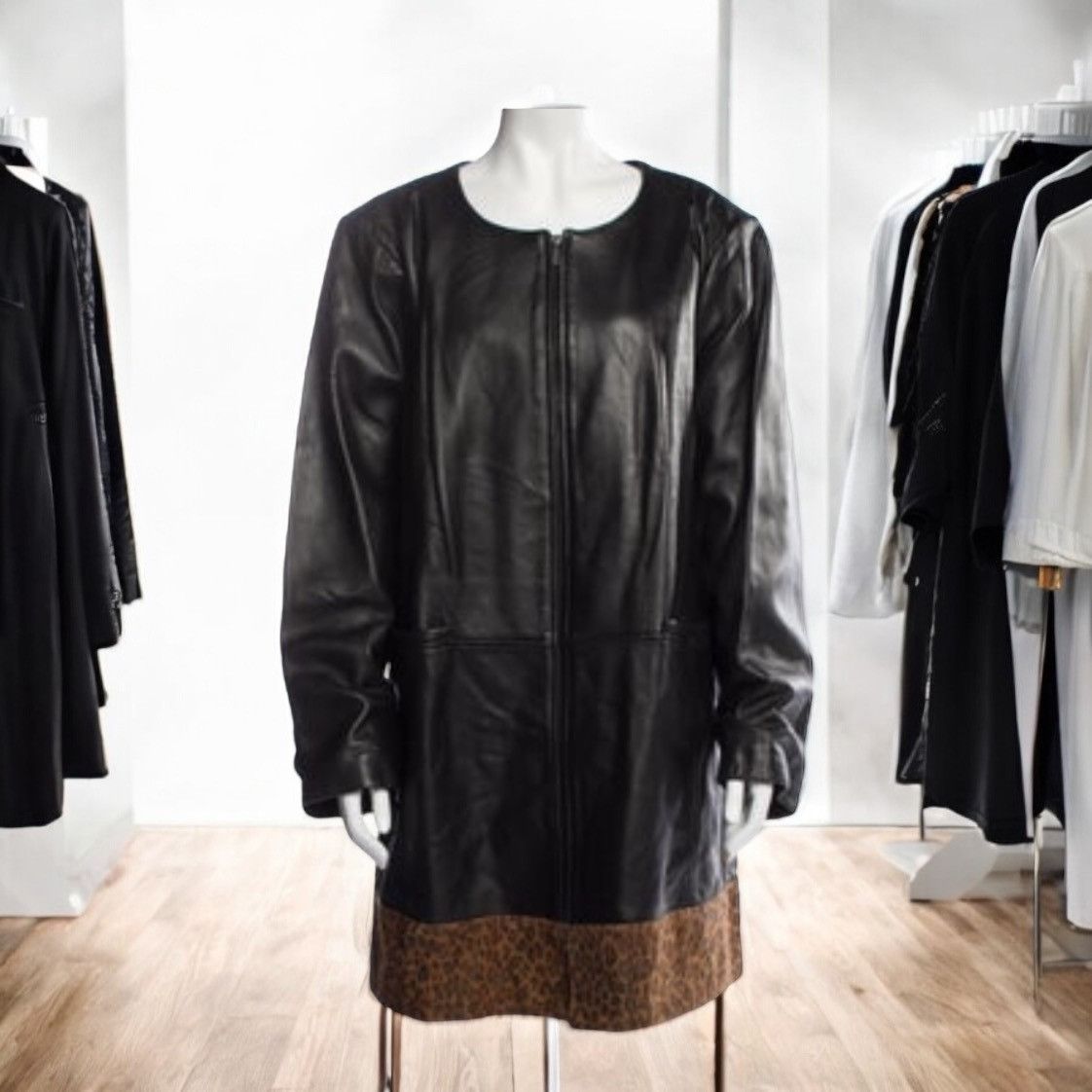 Neiman Marcus Neiman Marcus Black Leather Zip-Up Coat Leopard Print Hem Wo Size XL / US 12-14 / IT 48-50 - 3 Thumbnail