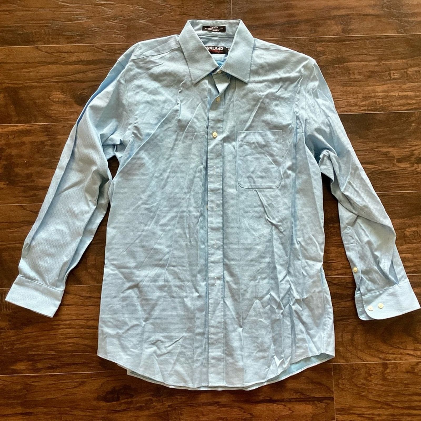 Kirkland Signature Kirkland Signature Button Down Size US M / EU 48-50 / 2 - 2 Thumbnail