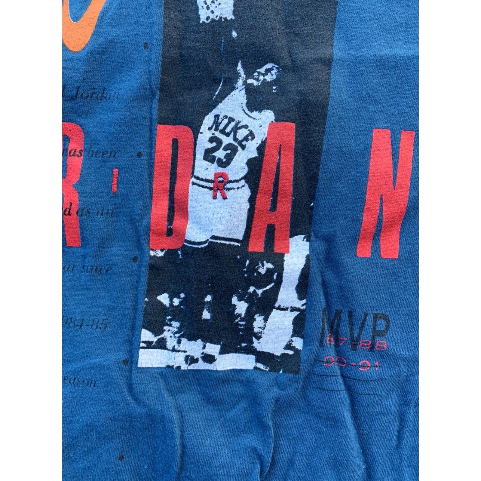 Nike VINTAGE Nike Air Jordan 23 Graphic Tee L Mens Blue 90s 1990s Single Stitch Made in USA Shirt T-Shirt Size US L / EU 52-54 / 3 - 6 Thumbnail