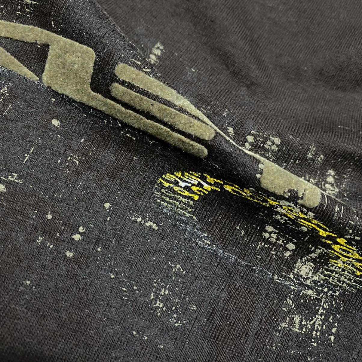 Oakley Rare‼️🔥Vintage 90s Oakley SpellOut Matrix T-Shirt Size US L / EU 52-54 / 3 - 8 Thumbnail