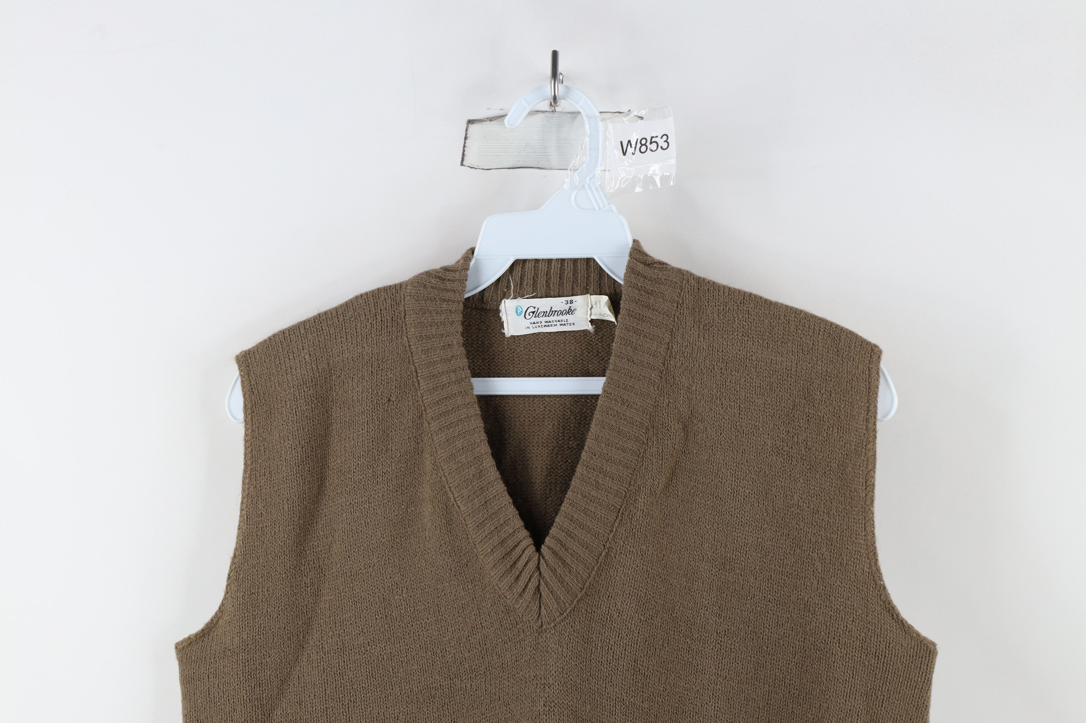 Vintage Vintage 60s 70s Streetwear V-Neck Sweater Vest Brown USA Size US M / EU 48-50 / 2 - 2 Thumbnail