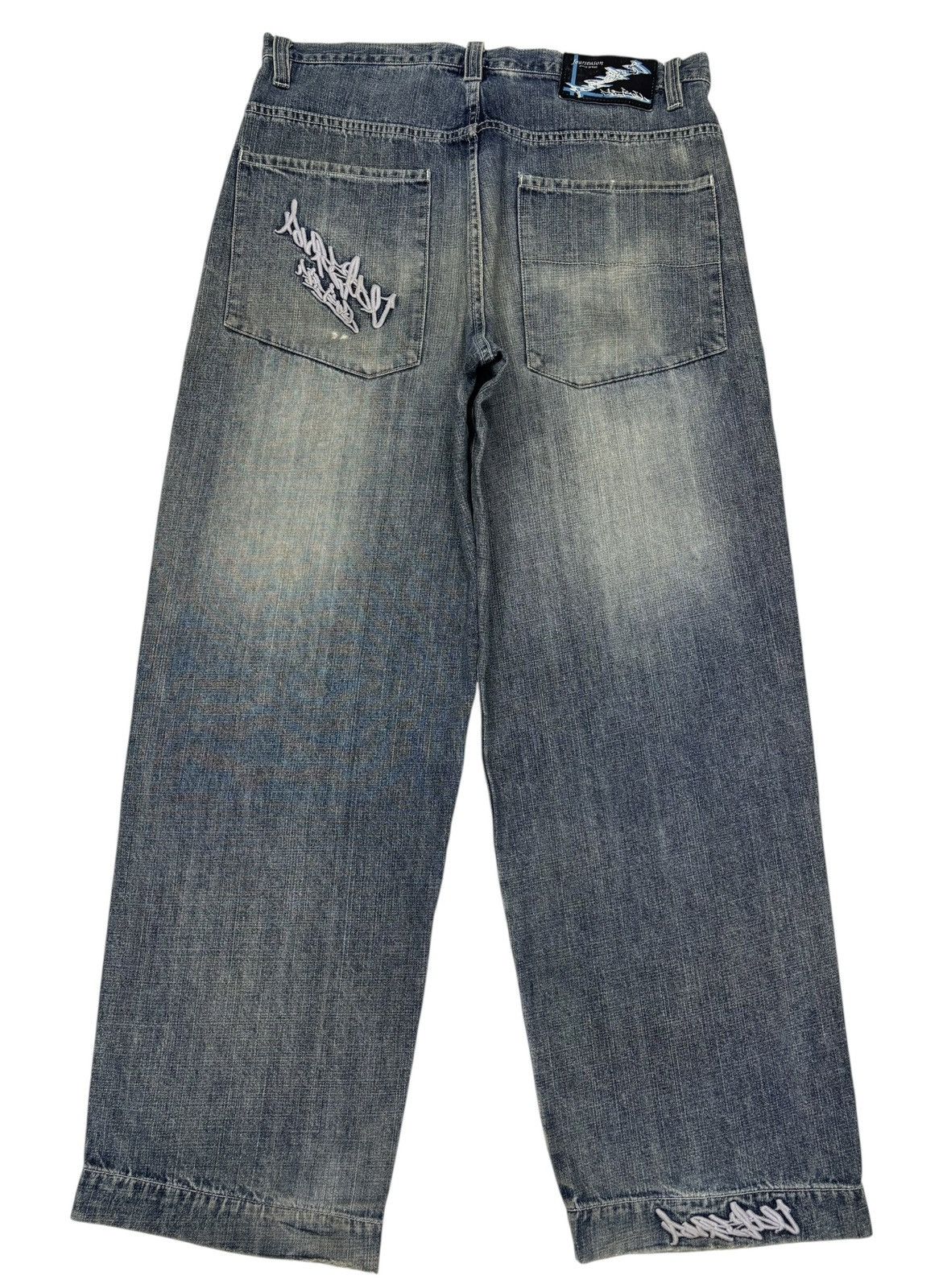 Le Grande Bleu (L.G.B.) BAGGY JEAN FOURSEASON DIRTY JEWEL SKATEBOARD DENIM JEAN Size US 36 / EU 52 - 1 Thumbnail