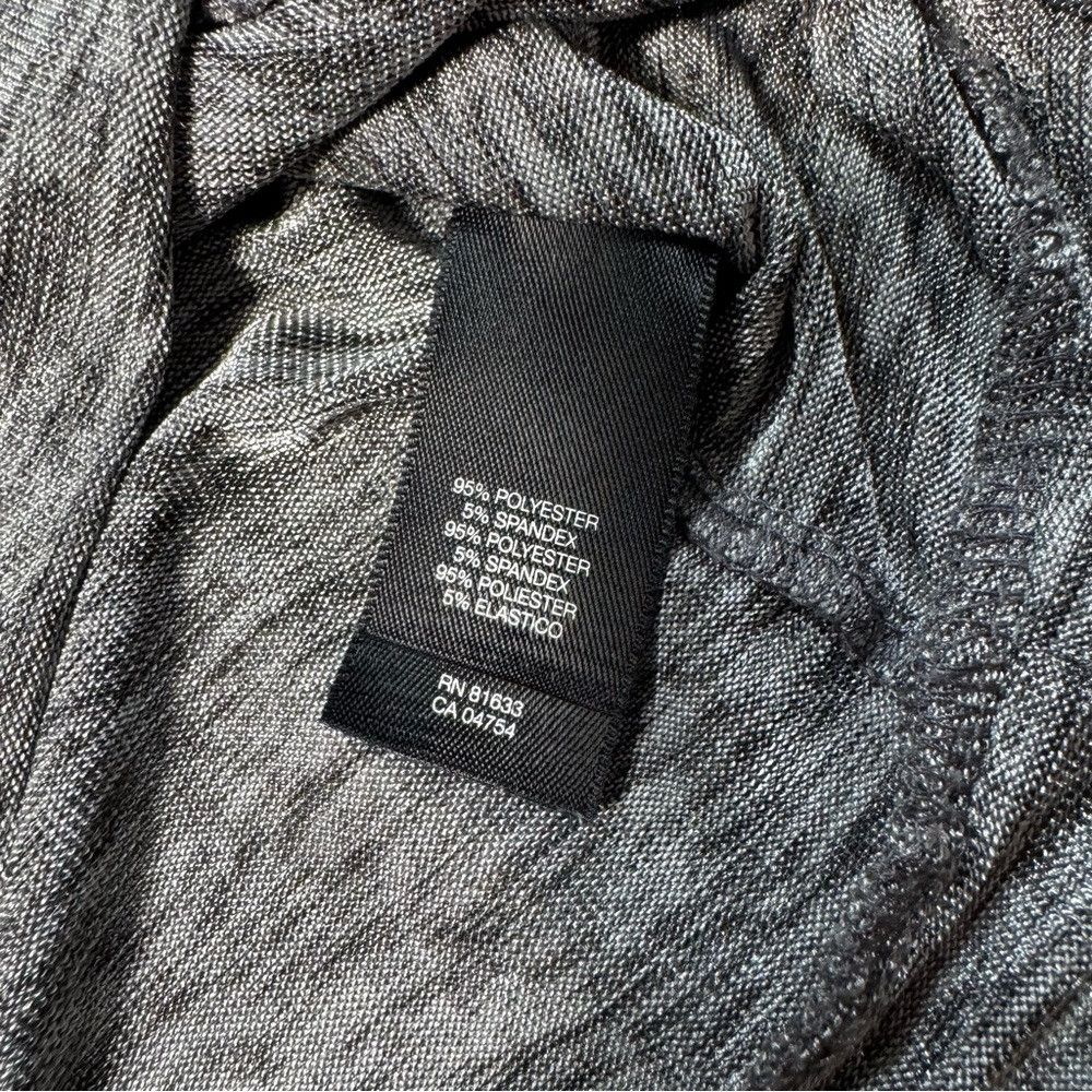 Kenneth Cole Kenneth Cole Grey Melange Hi Low V-Neck Sweater Size S Size S / US 4 / IT 40 - 8 Thumbnail