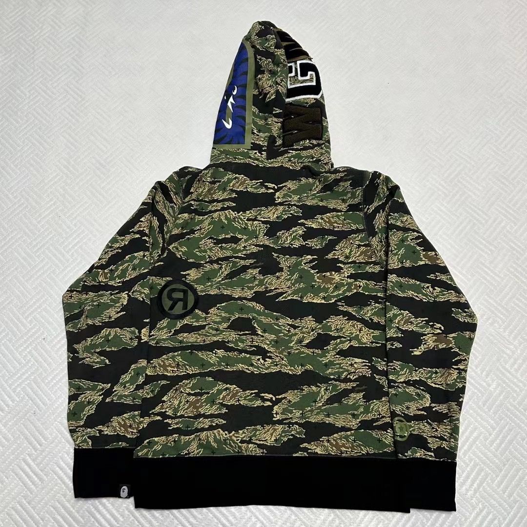 Bape BAPE x CMSS SHARK FULL ZIP HOODIE Size US M / EU 48-50 / 2 - 2 Thumbnail