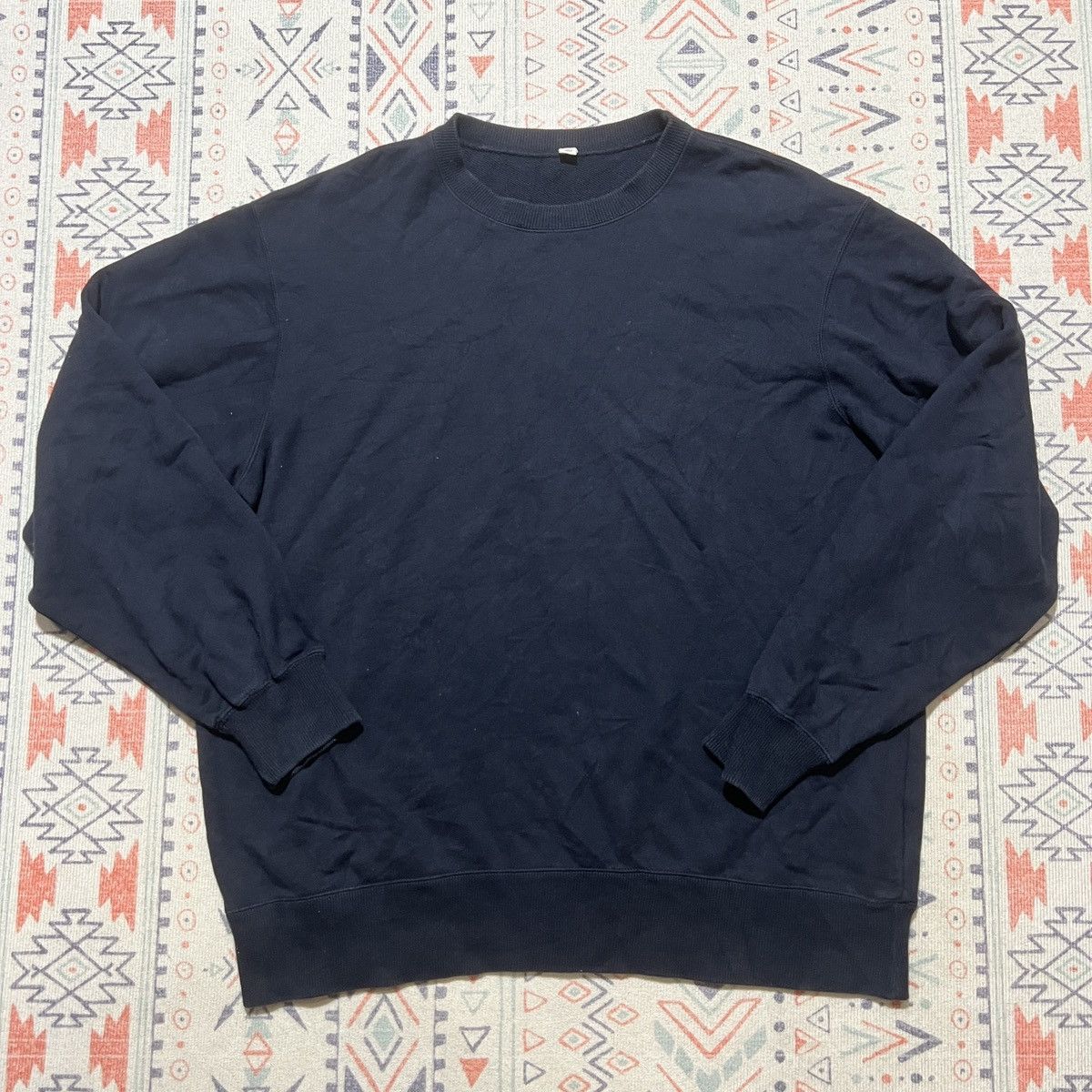 Japanese Brand × Other × Uniqlo Uniqlo Plain Sweatshirt Vintage Size US XL / EU 56 / 4 - 1 Thumbnail