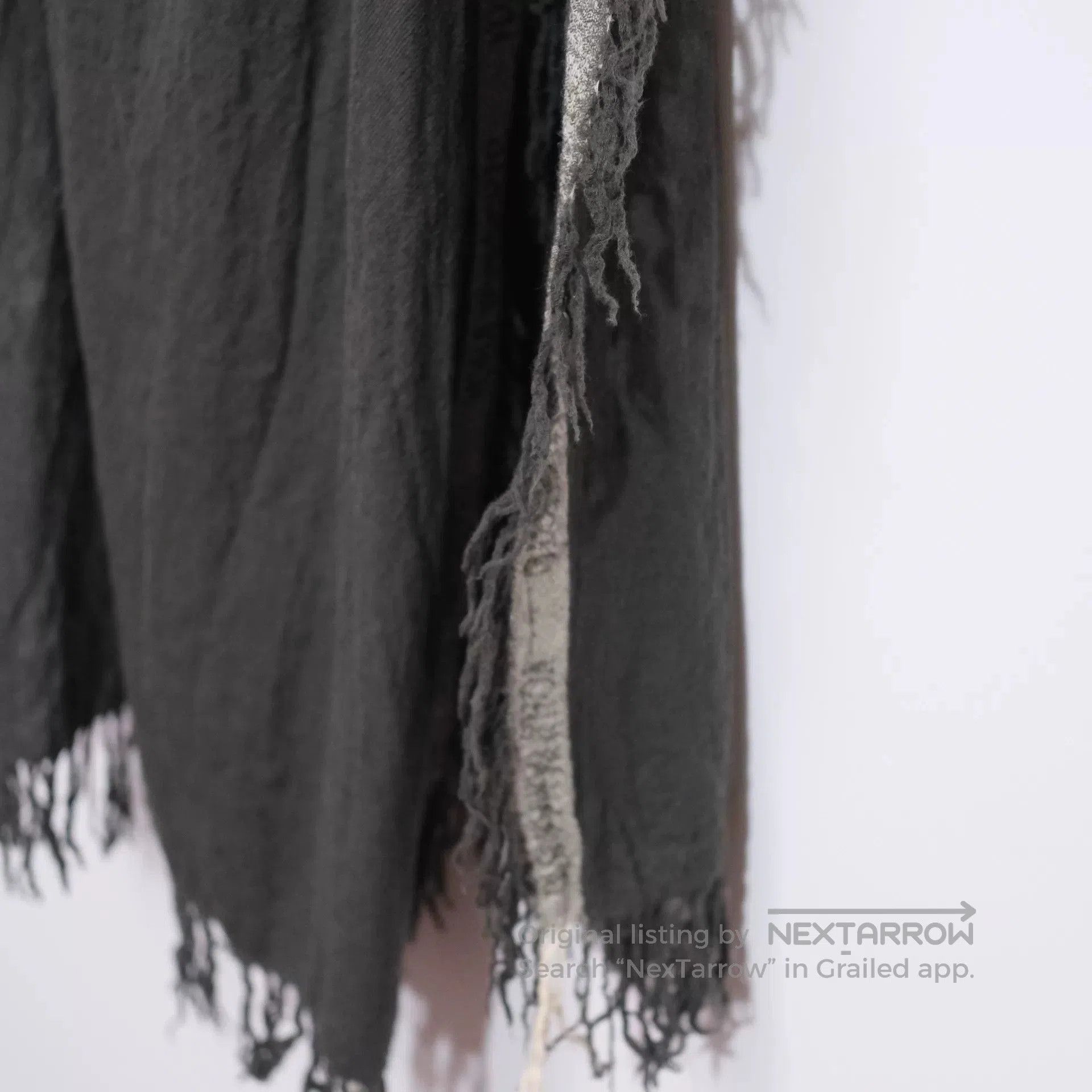 Yohji Yamamoto Yohji Yamamoto Dune Scarf with Frayed Edges. Size ONE SIZE - 4 Thumbnail