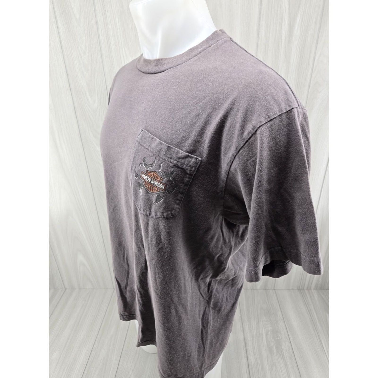 Harley Davidson VINTAGE Harley-Davidson Motorcycle T Shirt Men XL Gray Distressed Morgantown WV Shirt Size US XL / EU 56 / 4 - 4 Thumbnail