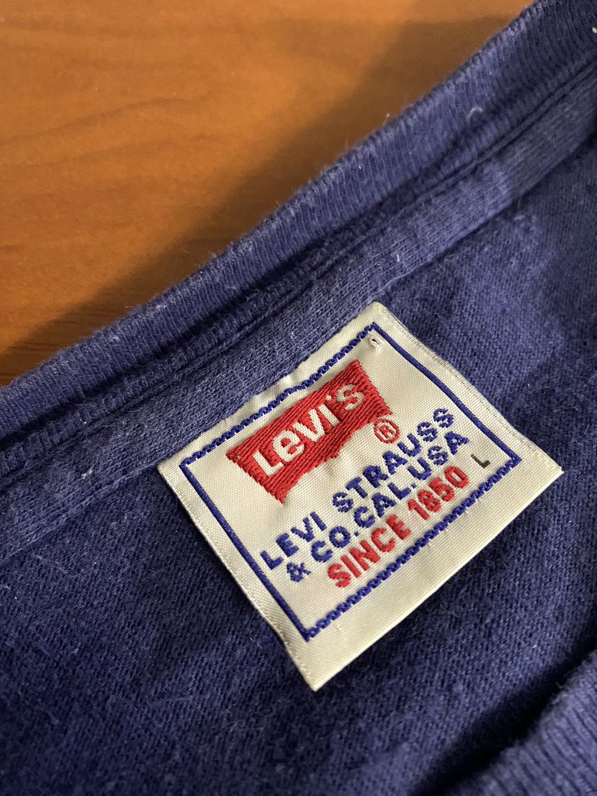 Levi's Vintage Clothing Vintage 90s Levi’s strauss co USA L size blank basic tee Size US L / EU 52-54 / 3 - 4 Thumbnail
