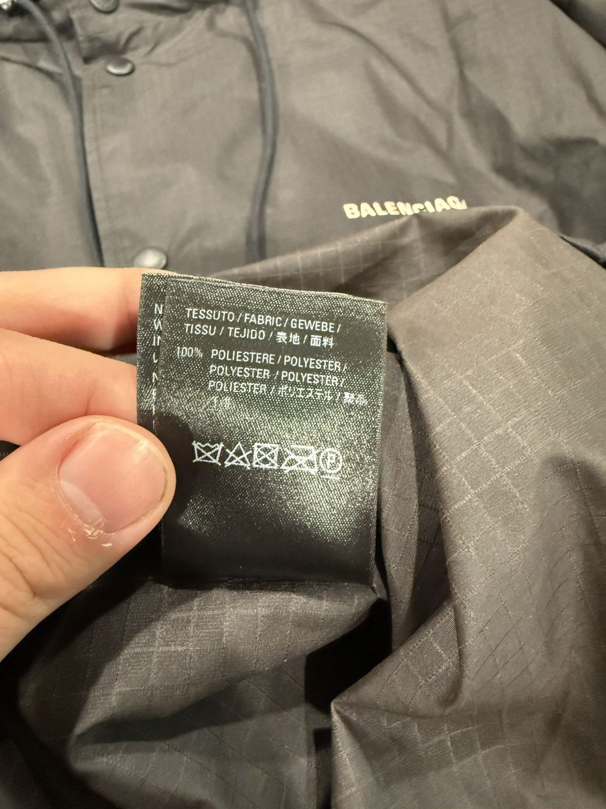 Balenciaga Balenciaga Oversized World Food Programme Windbreaker Size US M / EU 48-50 / 2 - 11 Thumbnail