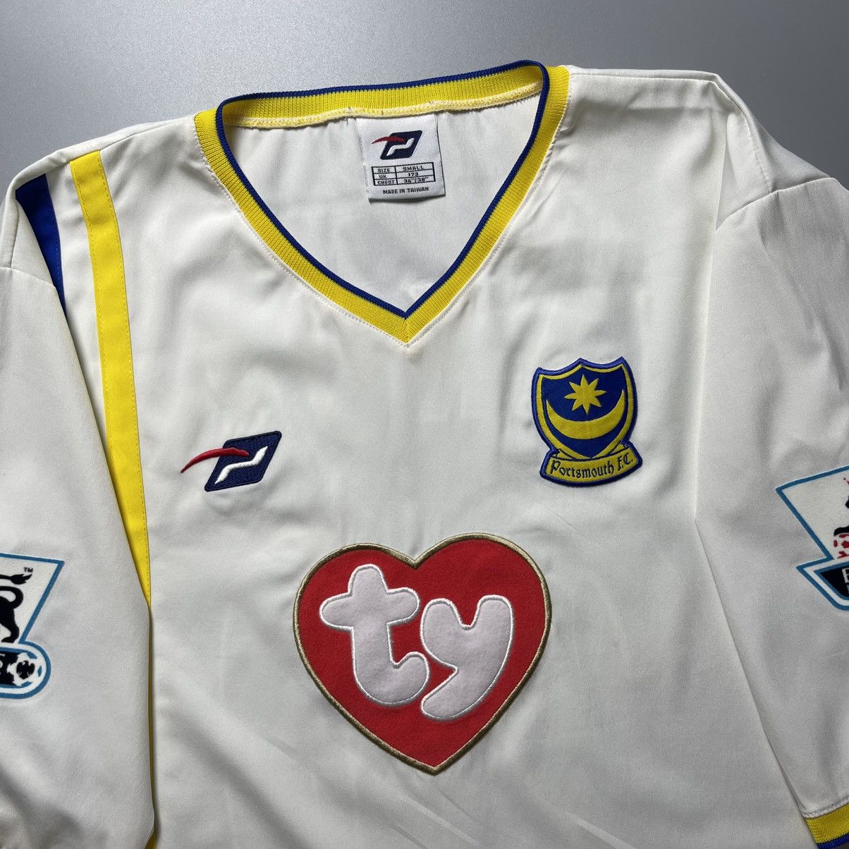 Pompeii × Vintage PORTSMOUTH POMPEY 2004/2005 FOOTBALL THIRD JERSEY #20 YAKUBU Size US S / EU 44-46 / 1 - 4 Thumbnail