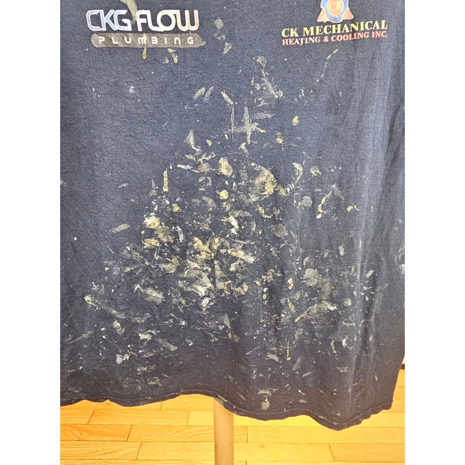 Vintage VINTAGE Y2K TRASHED DISTRESSED WORN PAINT NAVY THIN T-SHIRT SZ LARGE Shirt Mens L Blue Navy 22 INCH 28 INCH Size US L / EU 52-54 / 3 - 2 Thumbnail