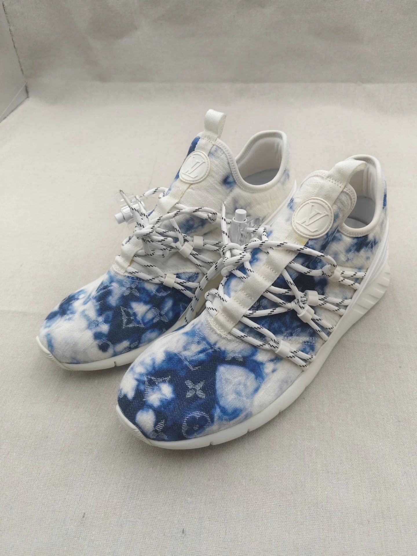 Louis Vuitton Louis Vuitton Monogram Tie-Dye Denim Trainer Size US 7.5 / IT 37.5 - 1 Thumbnail