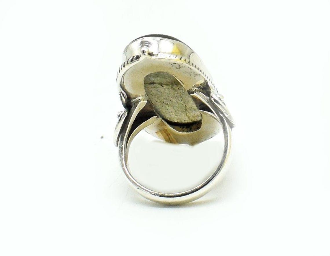 Handmade Labradorite 925 Sterling Silver Ring: Oval Gemstone Size ONE SIZE - 4 Thumbnail