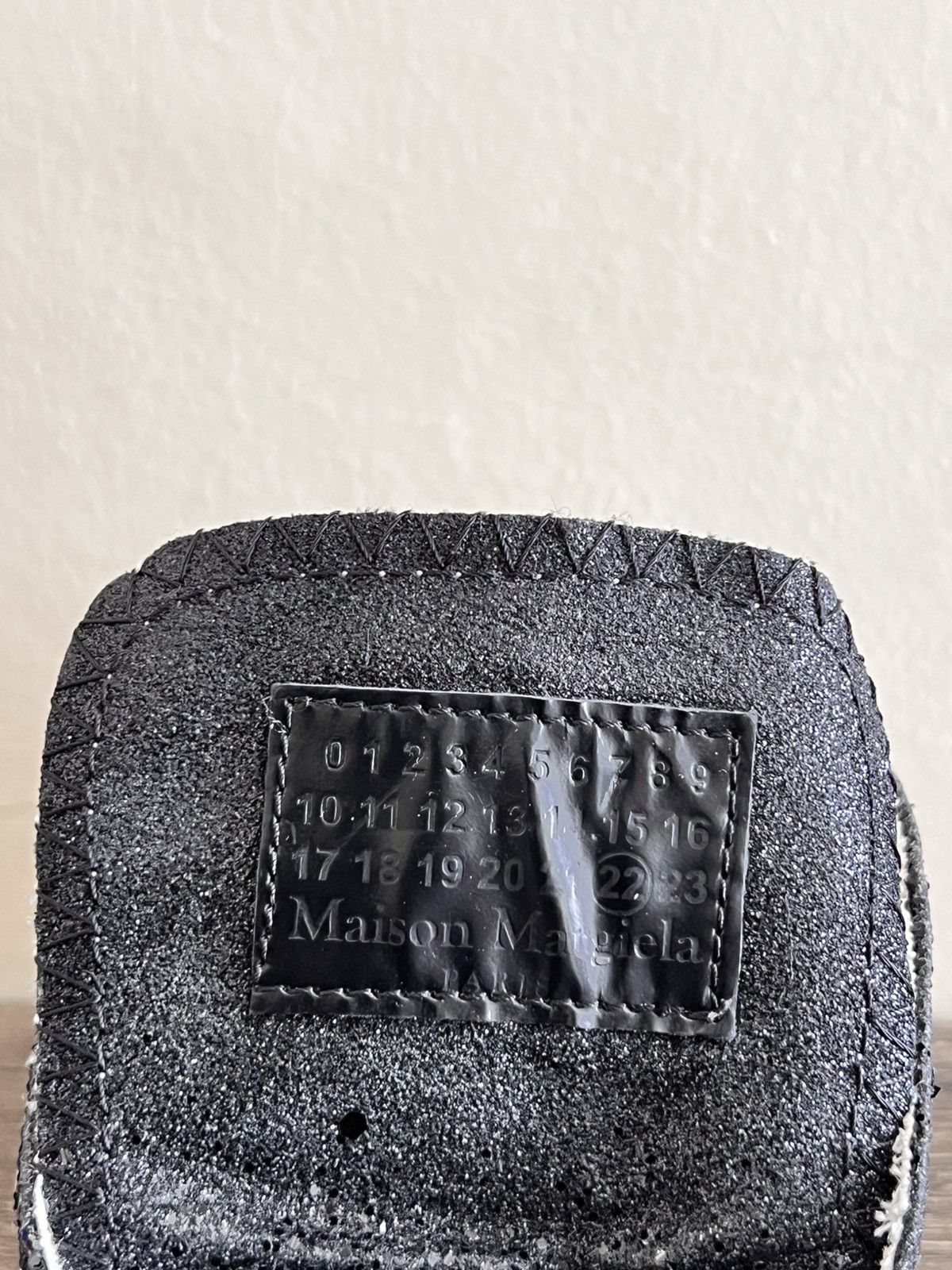 Maison Margiela Black Glitter Tabi Sneakers Size US 7 / IT 37 - 15 Thumbnail