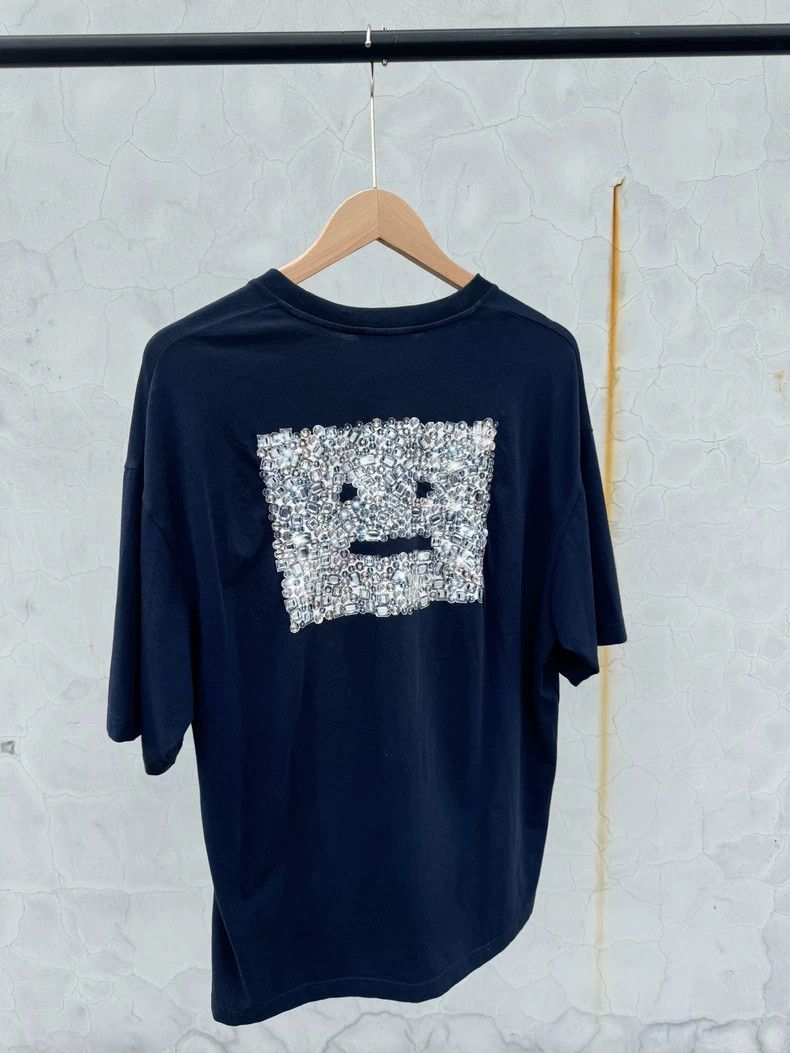 Acne Studios Acne Studios Rhinestone Smiling Face Short Sleeves 2501-Ne Size US S / EU 44-46 / 1 - 2 Thumbnail