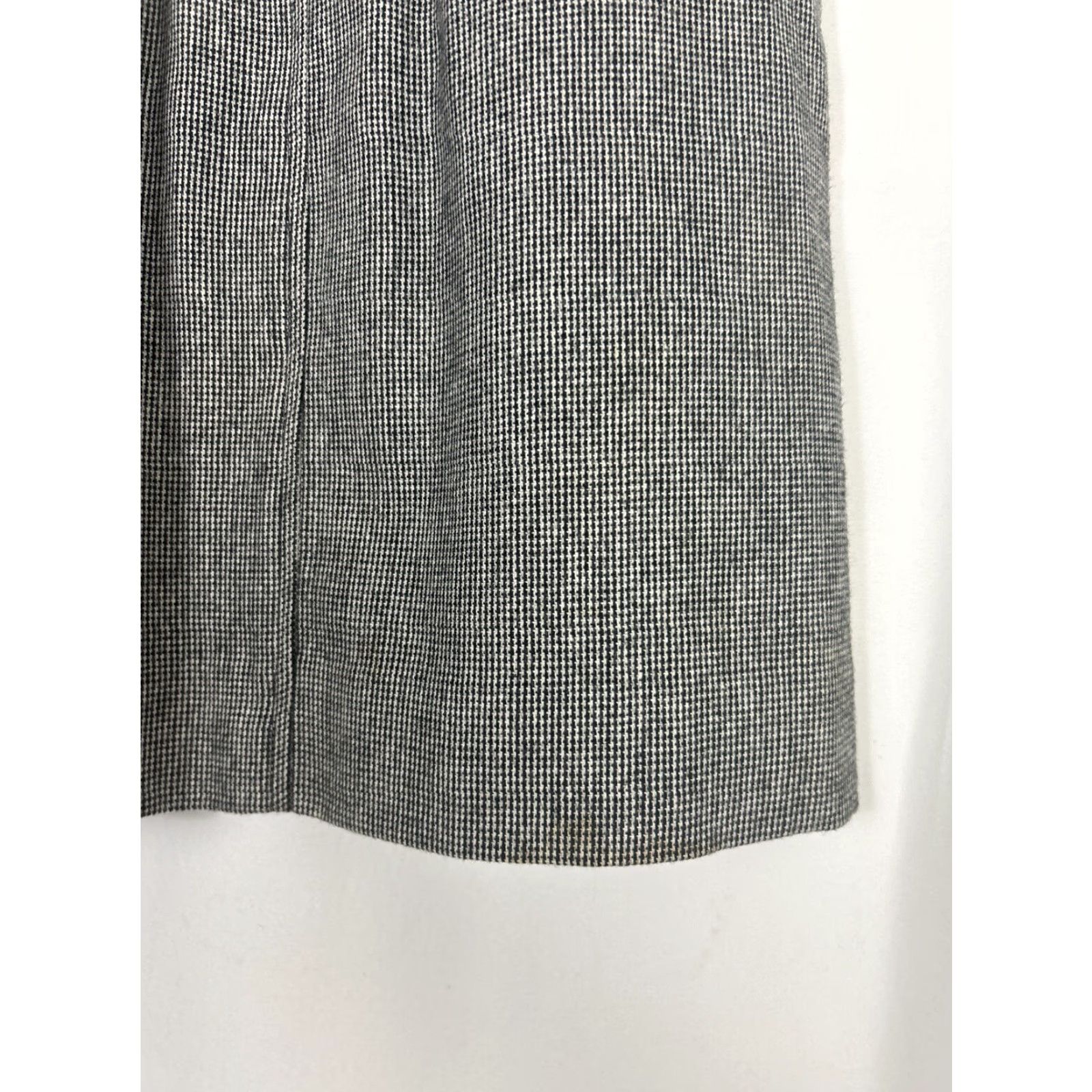 Evan Picone VINTAGE Evan Picone Skirt Wool Black White Plaid Knee Length Womens Size 4 Size 27" / US 4 / IT 40 - 3 Thumbnail