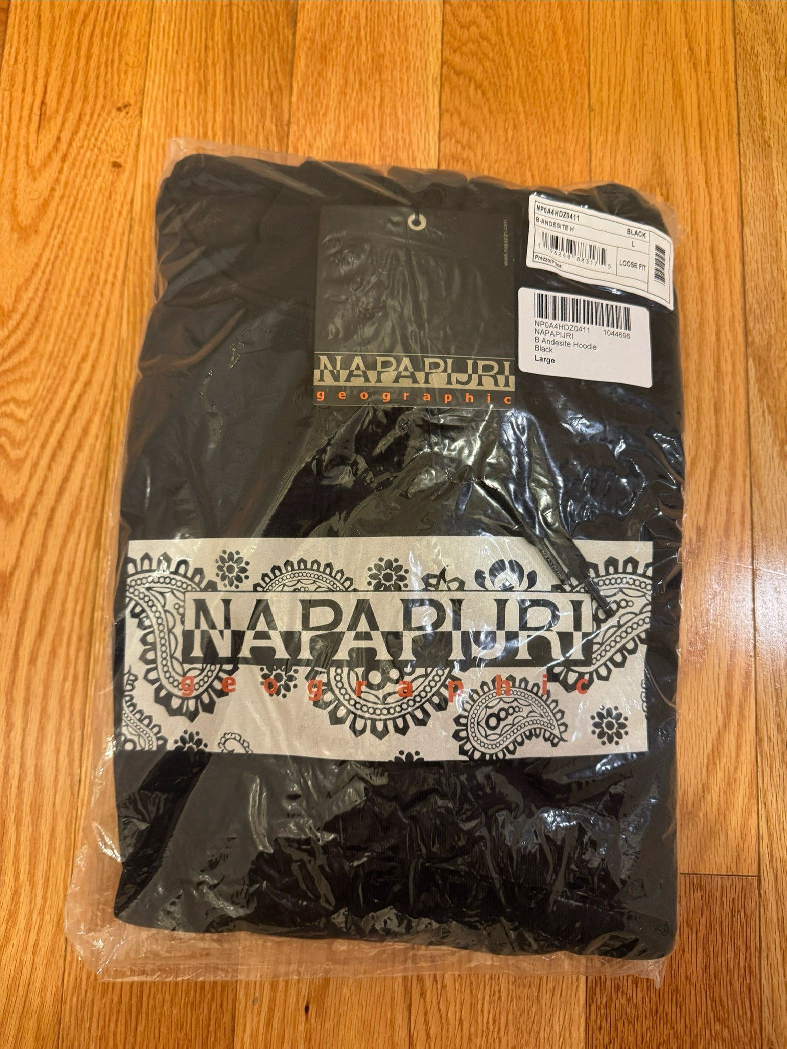 Napapijri NAPAPIJRI "Andesite" Paisley Pack Hoodie Black Size US L / EU 52-54 / 3 - 1 Thumbnail