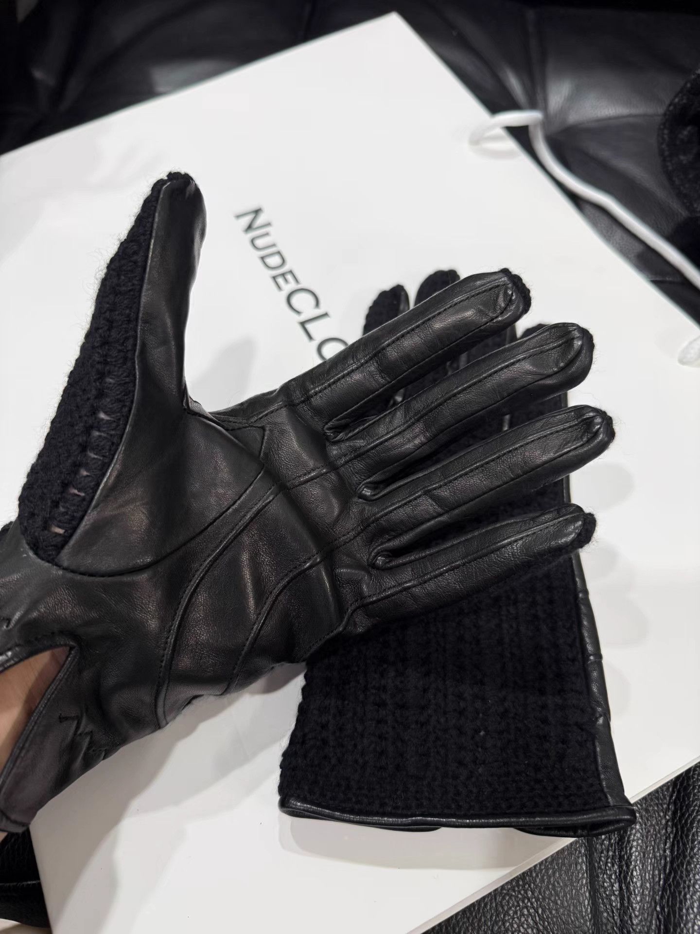 Dries Van Noten Dries van noten Sheepskin Patchwork Gloves K20 Size ONE SIZE - 6 Thumbnail