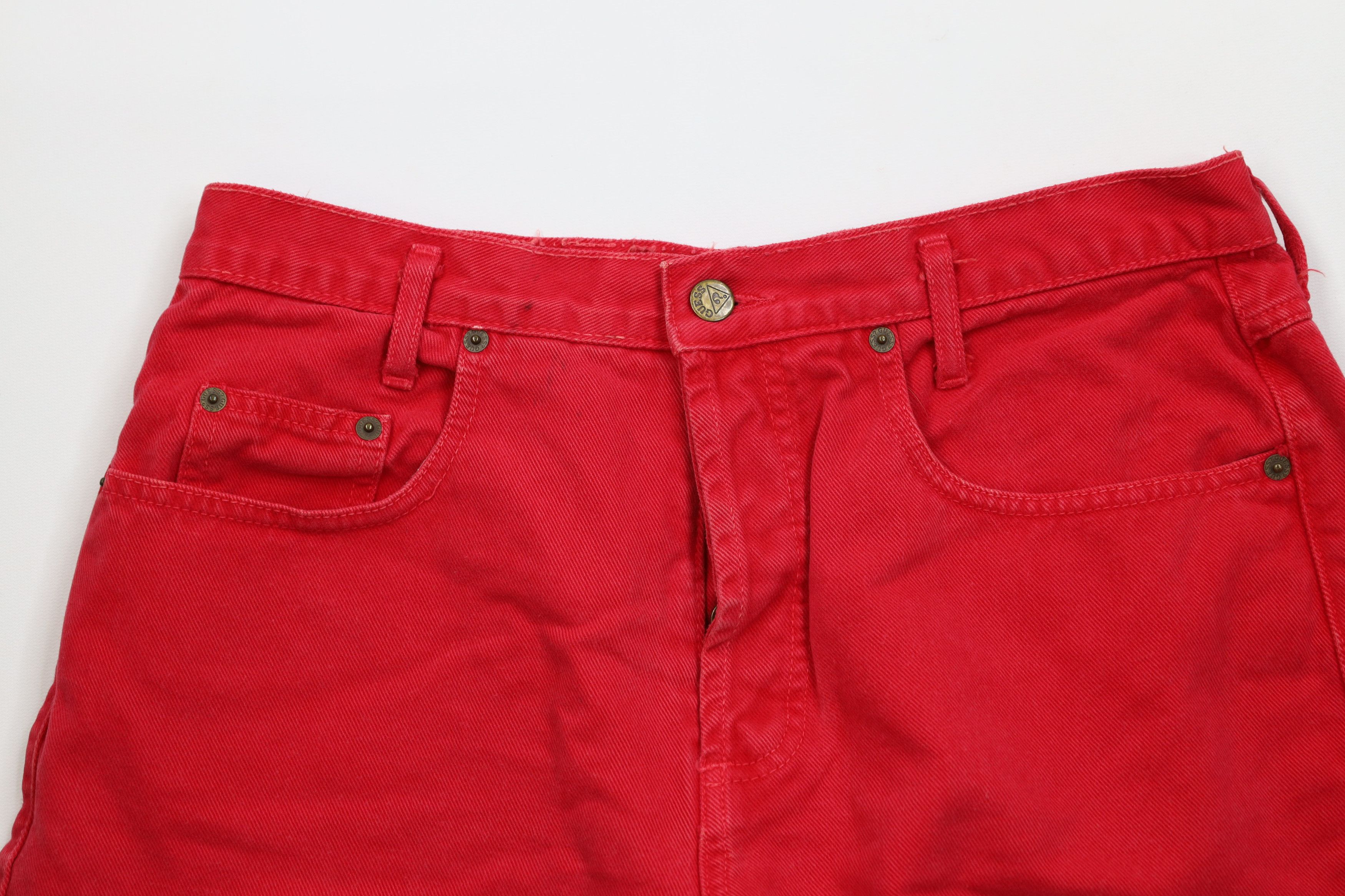 Guess Vintage 90s Guess Spell Out Button Fly Denim Jean Shorts USA Size 26" / US 2 / IT 38 - 2 Thumbnail