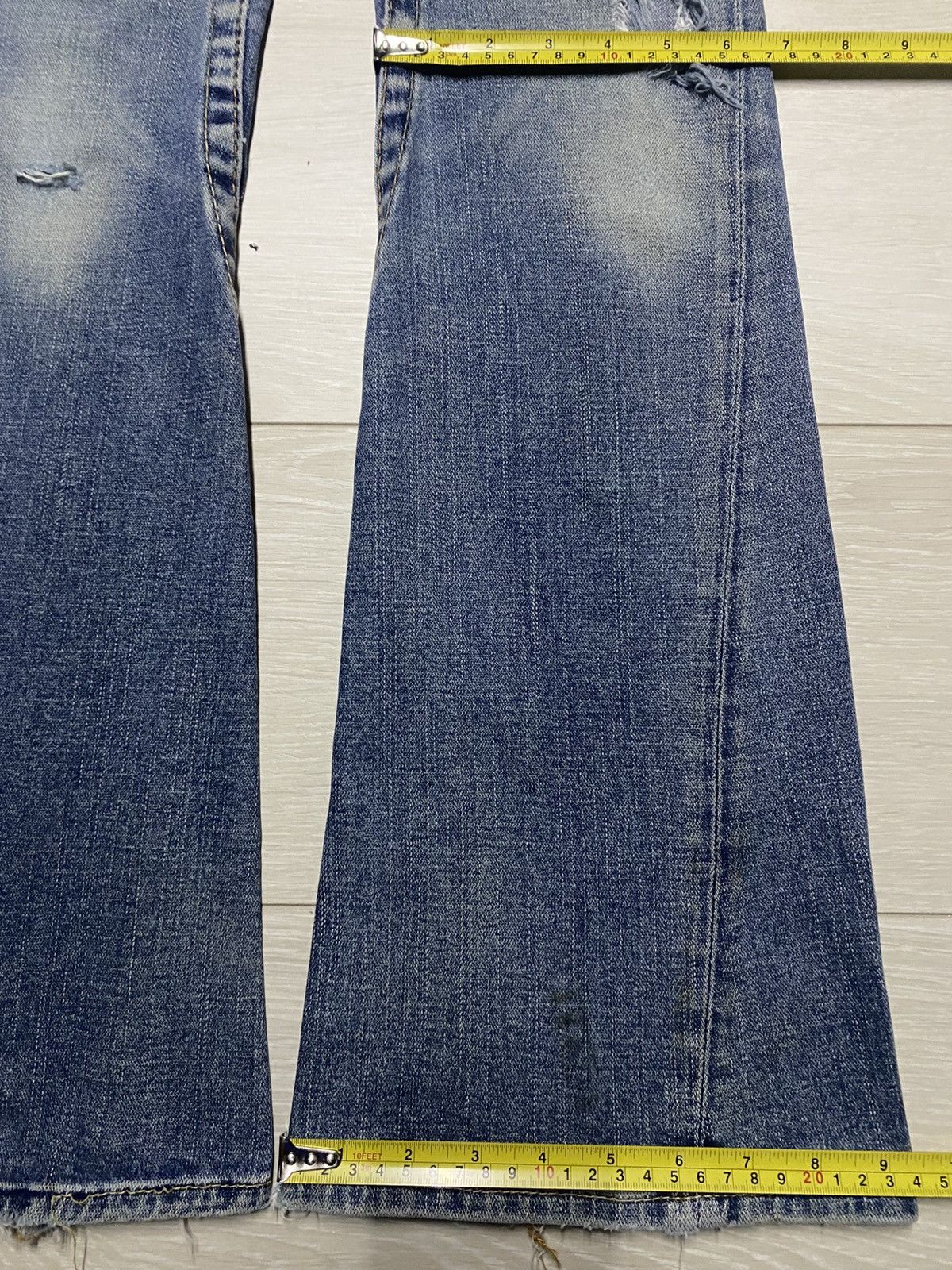 True Religion True Religion Distressed Flare Twist Leg Jeans Size US 28 / EU 44 - 17 Thumbnail