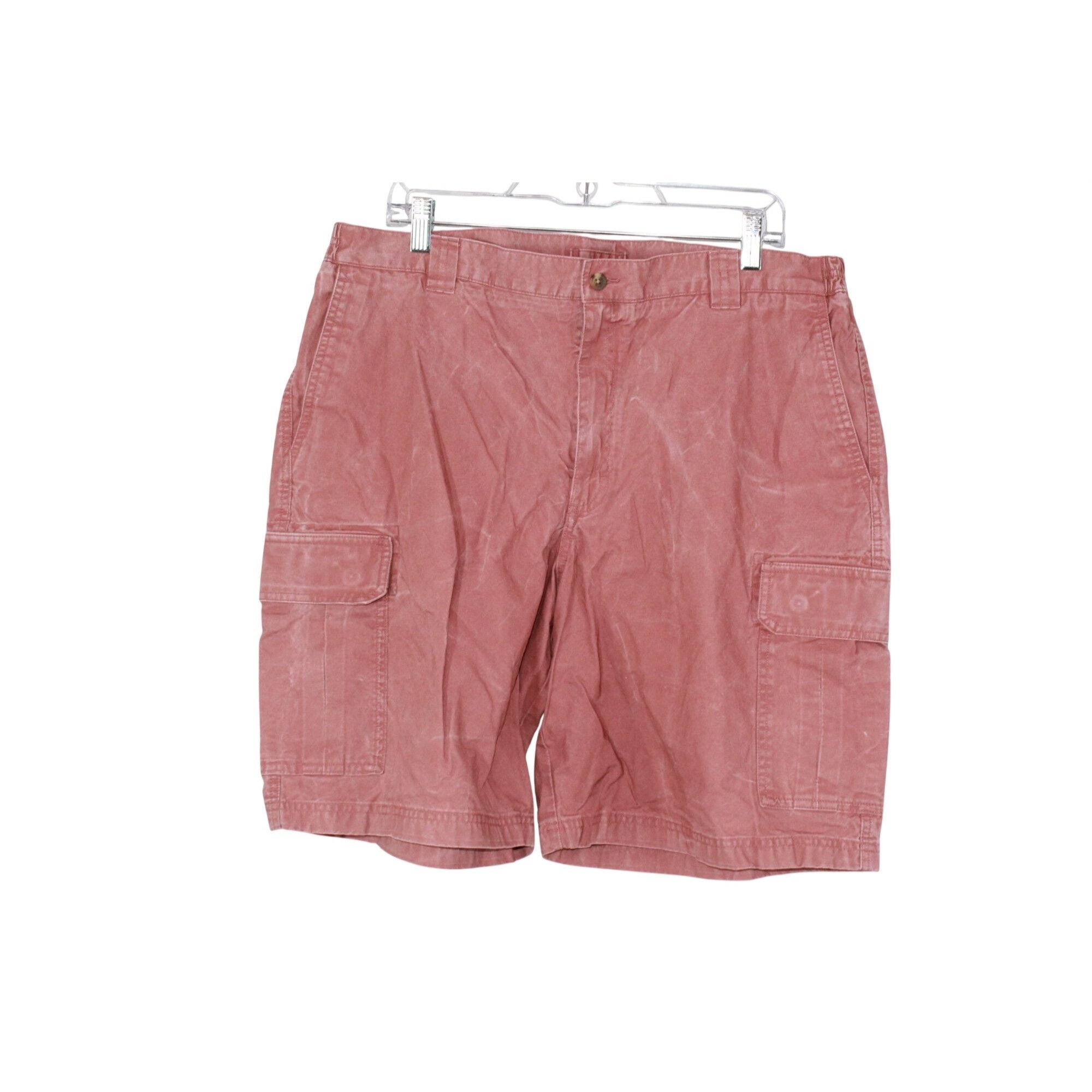L.L. Bean LL Bean Men's Tropic Weight Cargo Shorts Comfort Waist Size US 40 / EU 56 - 1 Thumbnail