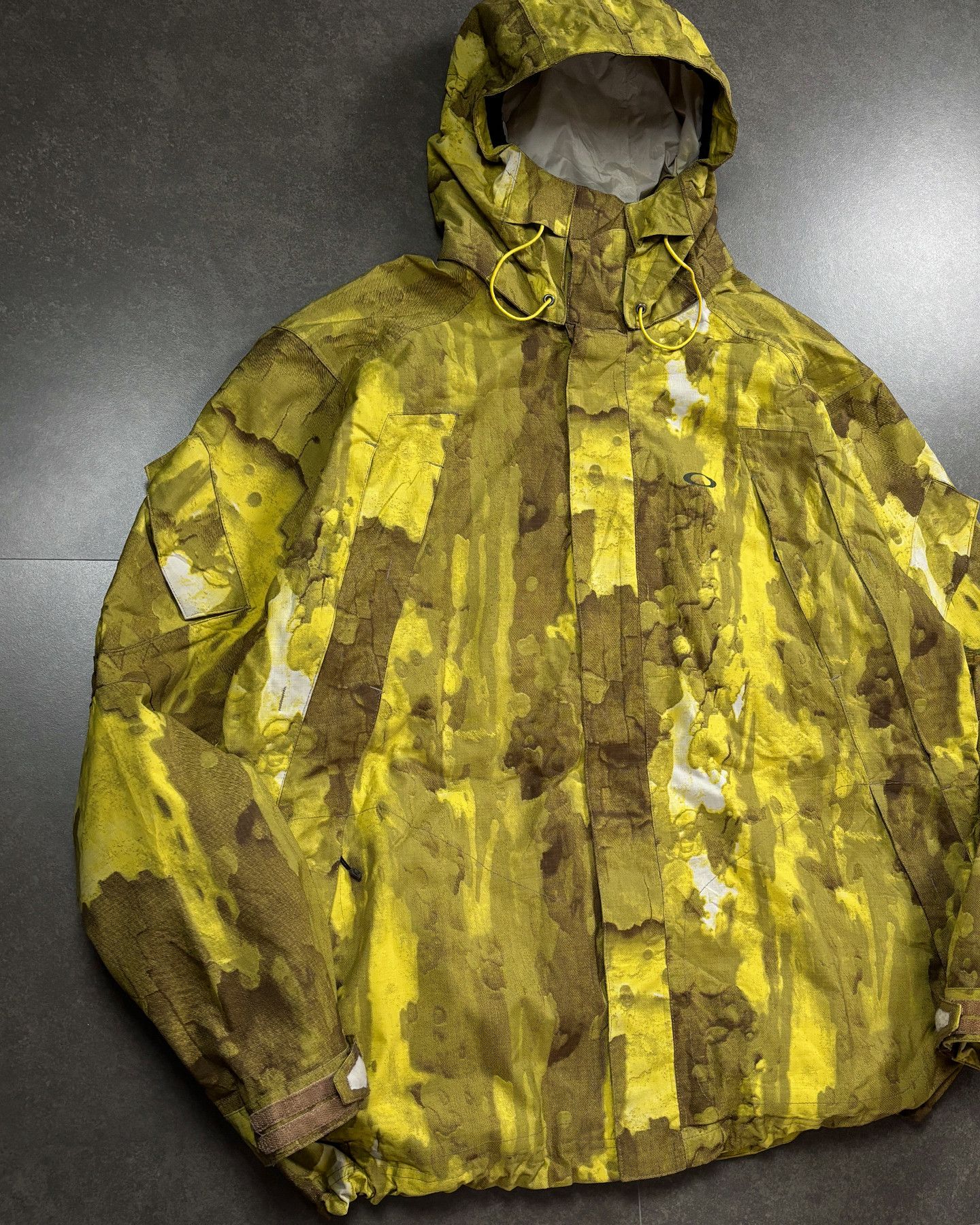 Oakley 00s Oakley Down Geometric Pattern Magnetic Closure Jacket Size US XL / EU 56 / 4 - 2 Thumbnail