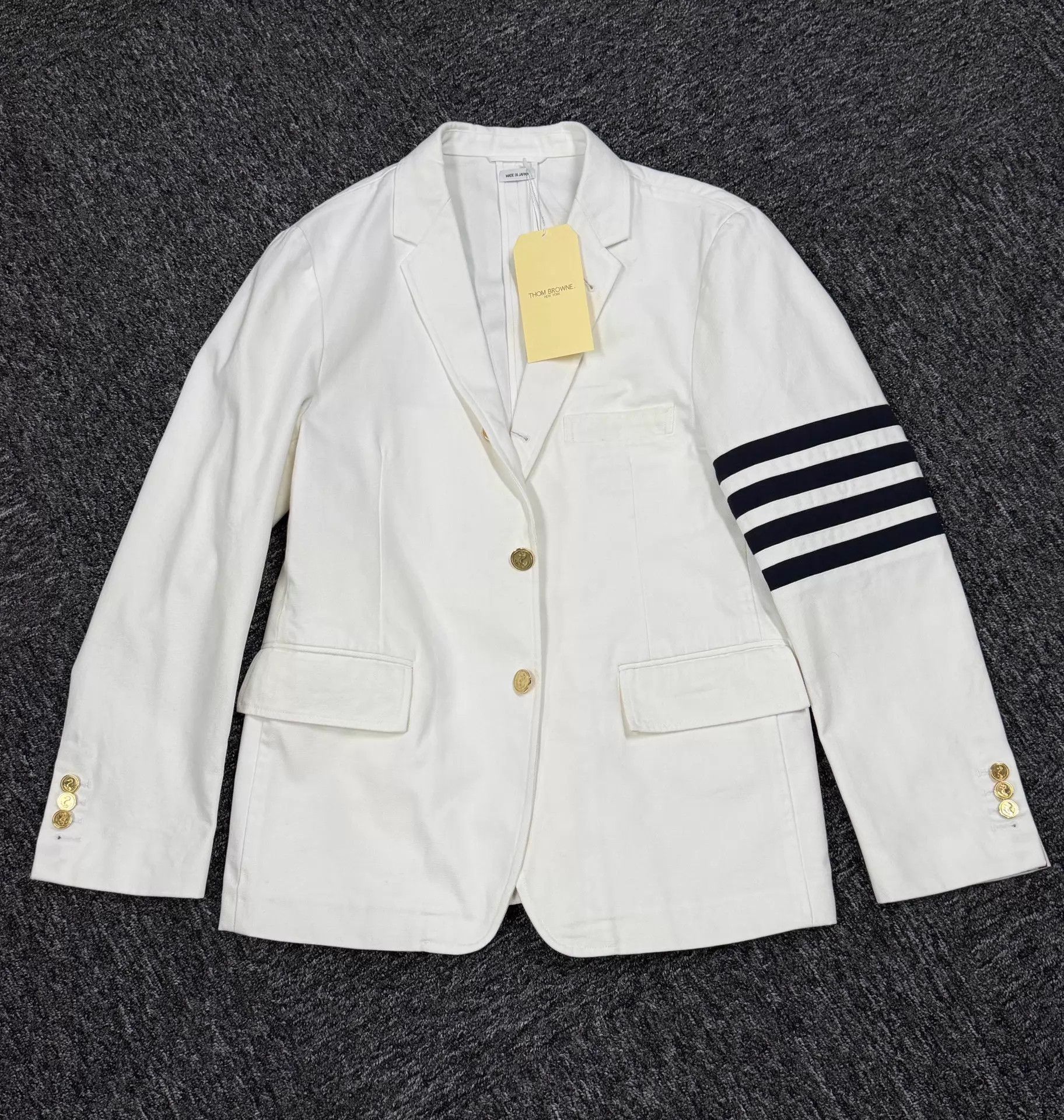 Thom Browne Thom Browne Men's White Four-Bar Suit Size3 Size US L / EU 52-54 / 3 - 3 Thumbnail