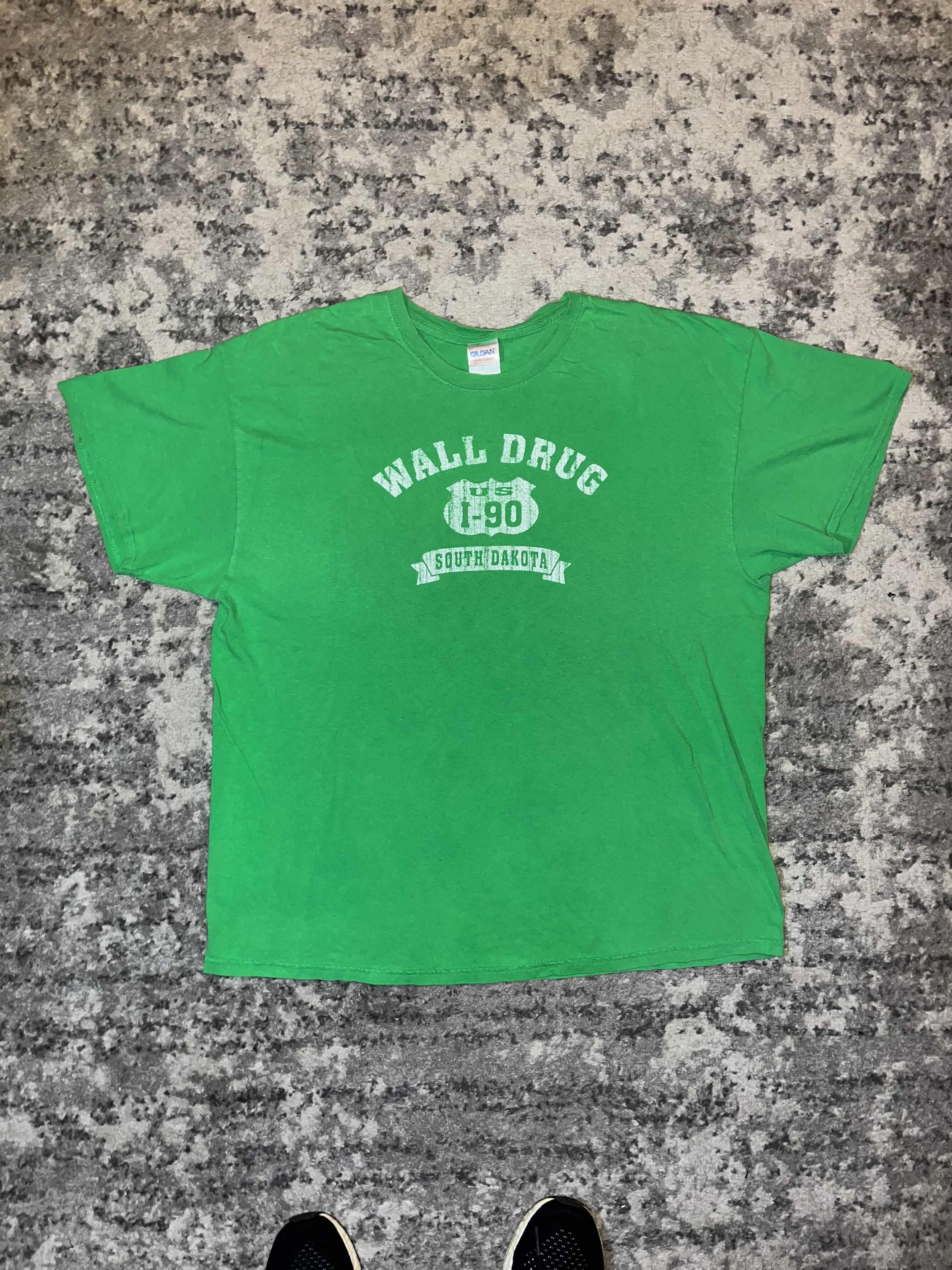 Vintage Y2K Wall Drug South Dakota Souvenir Tee Size US XL / EU 56 / 4 - 1 Thumbnail