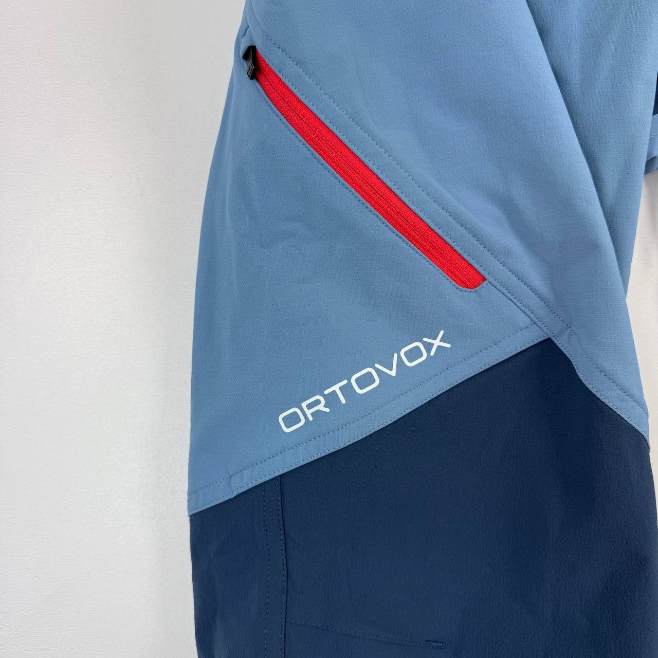 Other Ortovox Womens Trekking Shorts Blue Hiking Merino Wool Sz S Size 26" / US 2 / IT 38 - 3 Thumbnail