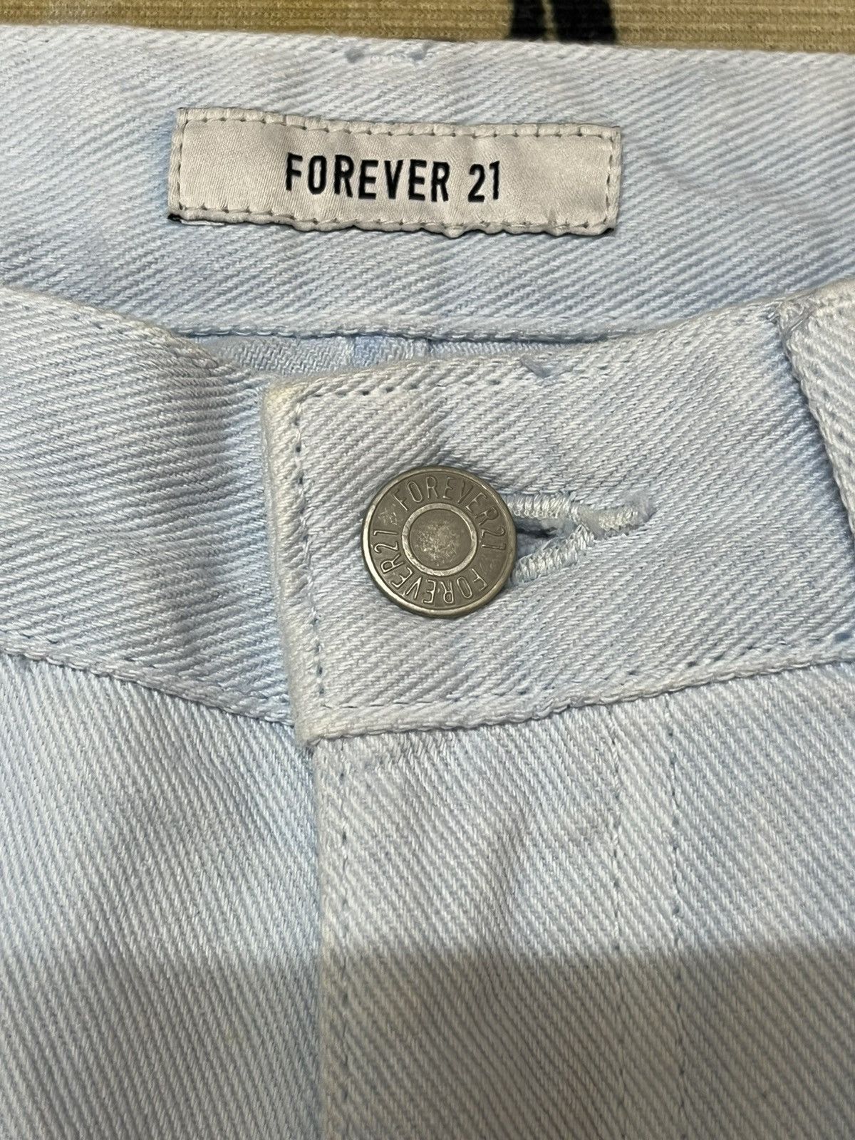 Forever 21 × Le Grande Bleu (L.G.B.) Vintage Forever21 Baggy Dual Tone Layers Denim Size US 27 - 7 Thumbnail