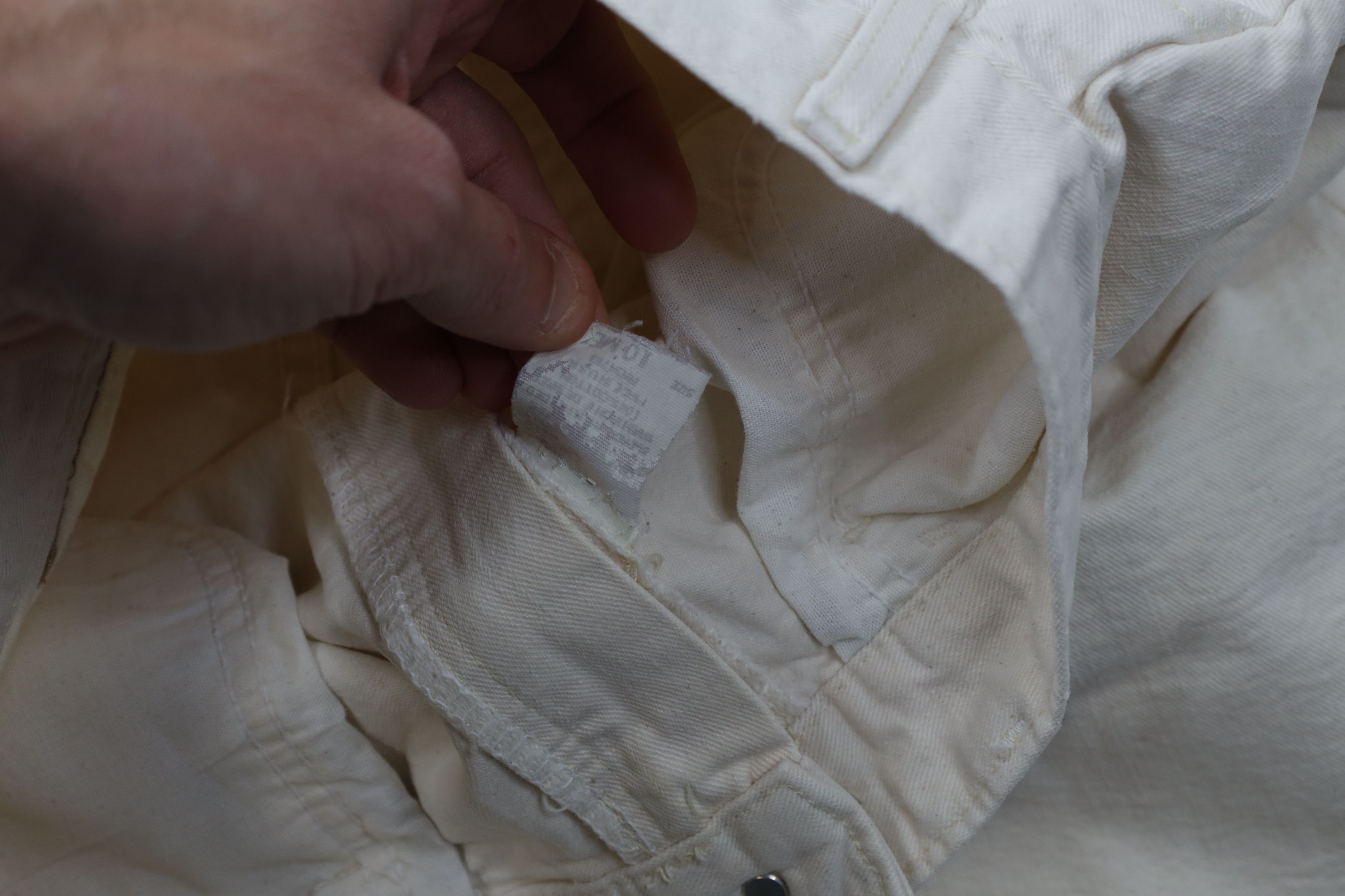 Lee Vintage 90s Lee Fit Denim Jean Shorts Jorts Cream Cotton USA Size 32" / US 10 / IT 46 - 7 Thumbnail