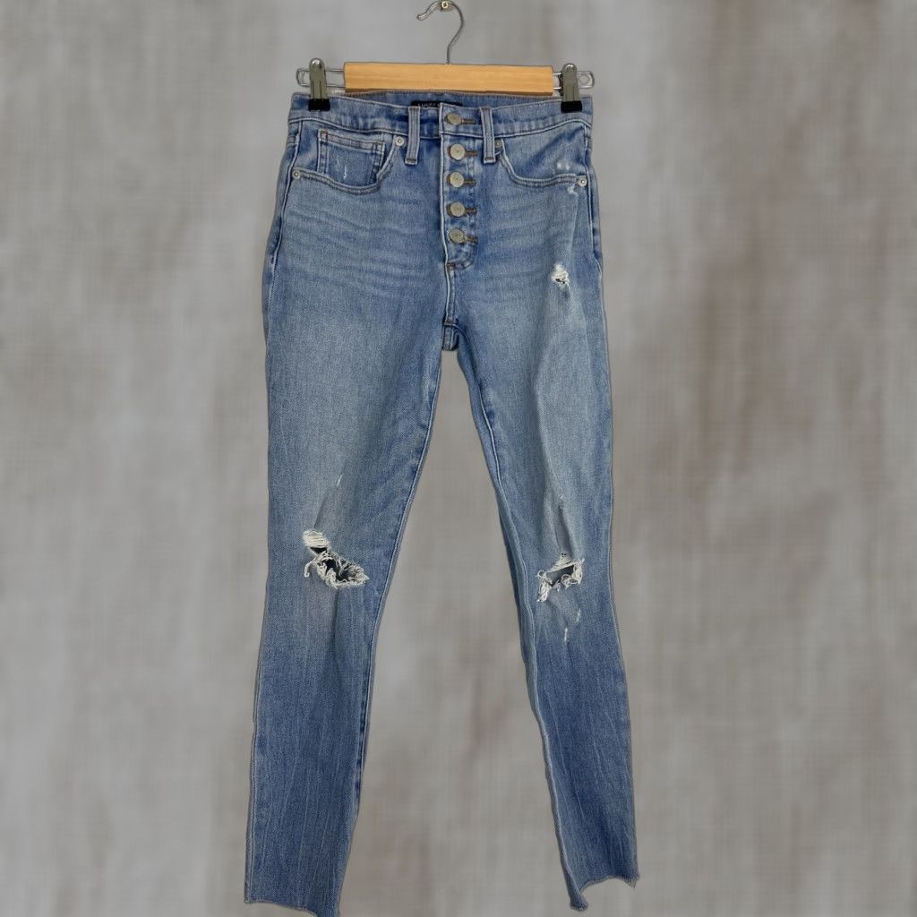 Lucky Brand Lucky Brand Jeans Bridgette High Rise Crop Denim Button Fly Raw Hem Size 4/27 Blue Size 27" / US 4 / IT 40 - 1 Thumbnail