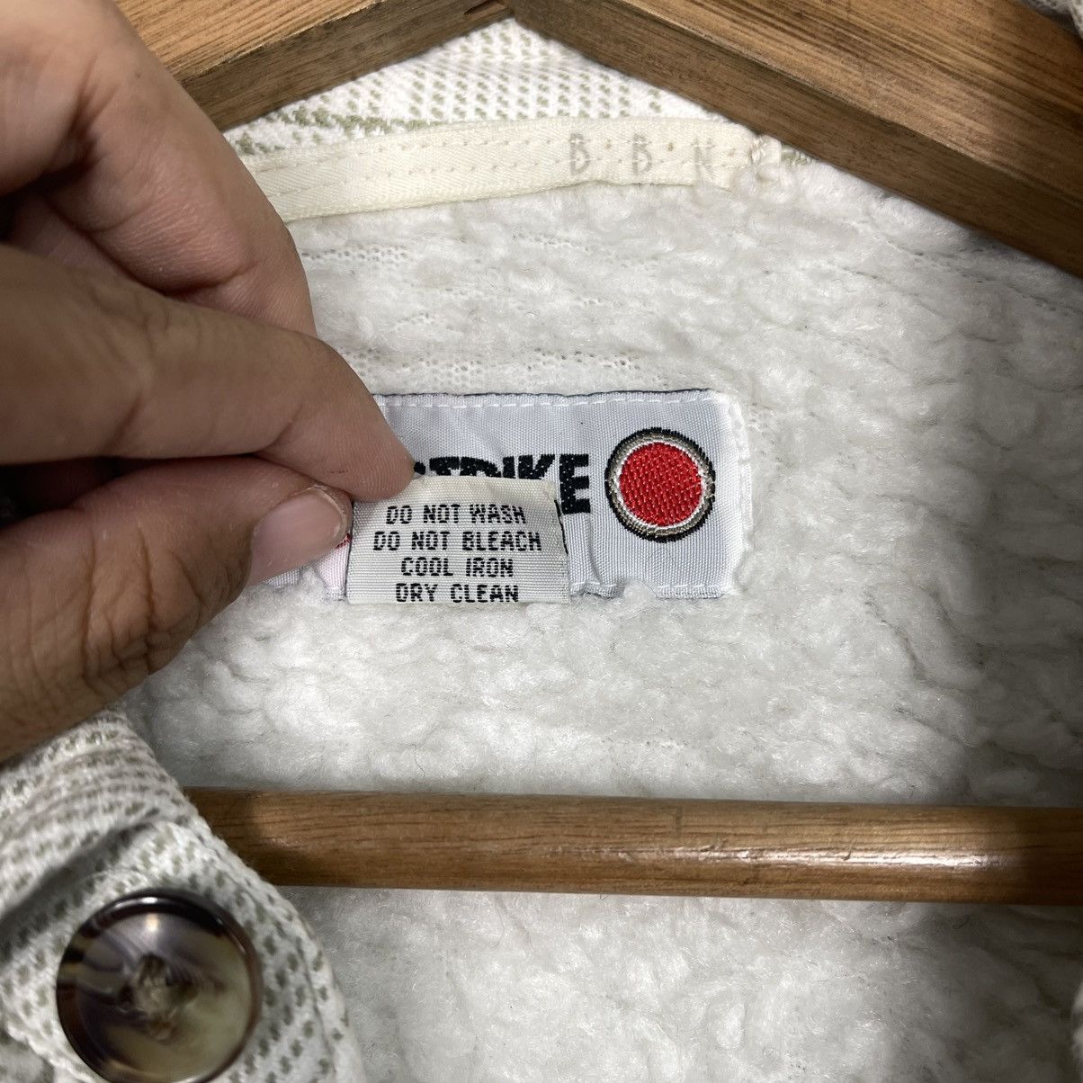 ICON Motorsports Vintage 90s Lucky Strike Sherpa Lining Button Jacket Size US M / EU 48-50 / 2 - 17 Thumbnail