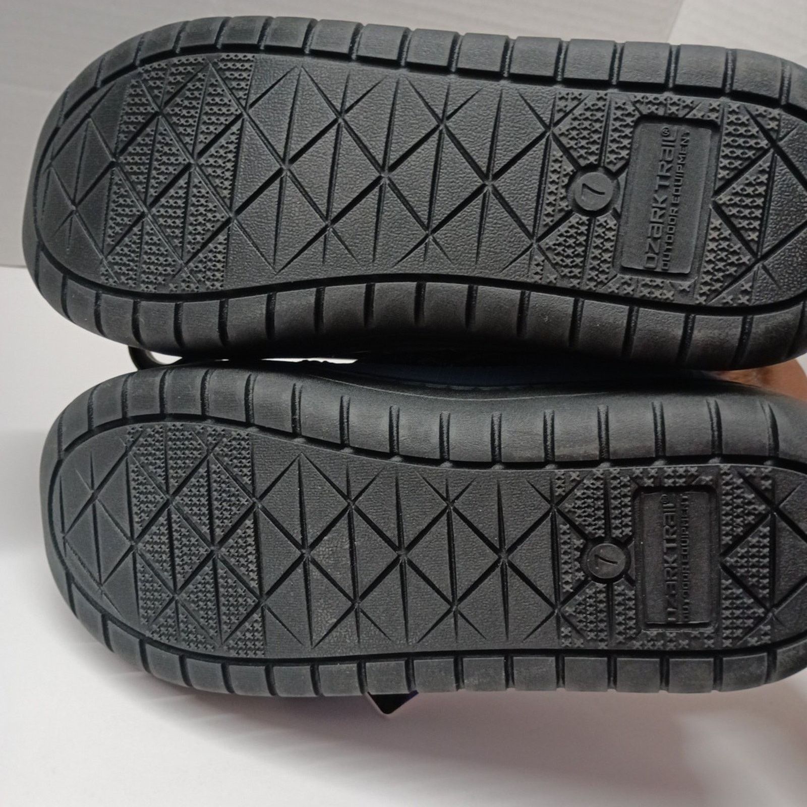 Other Ozark Trail Men's Size 7 Scuff Slipper Blue Water Repellent Size US 7 / EU 40 - 5 Thumbnail