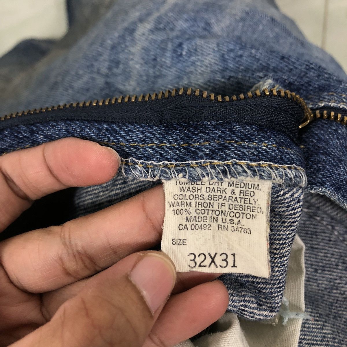 Lee 🔥Rare Distressed Denim Jeans Lee Usa Punk Design Size US 32 / EU 48 - 15 Thumbnail