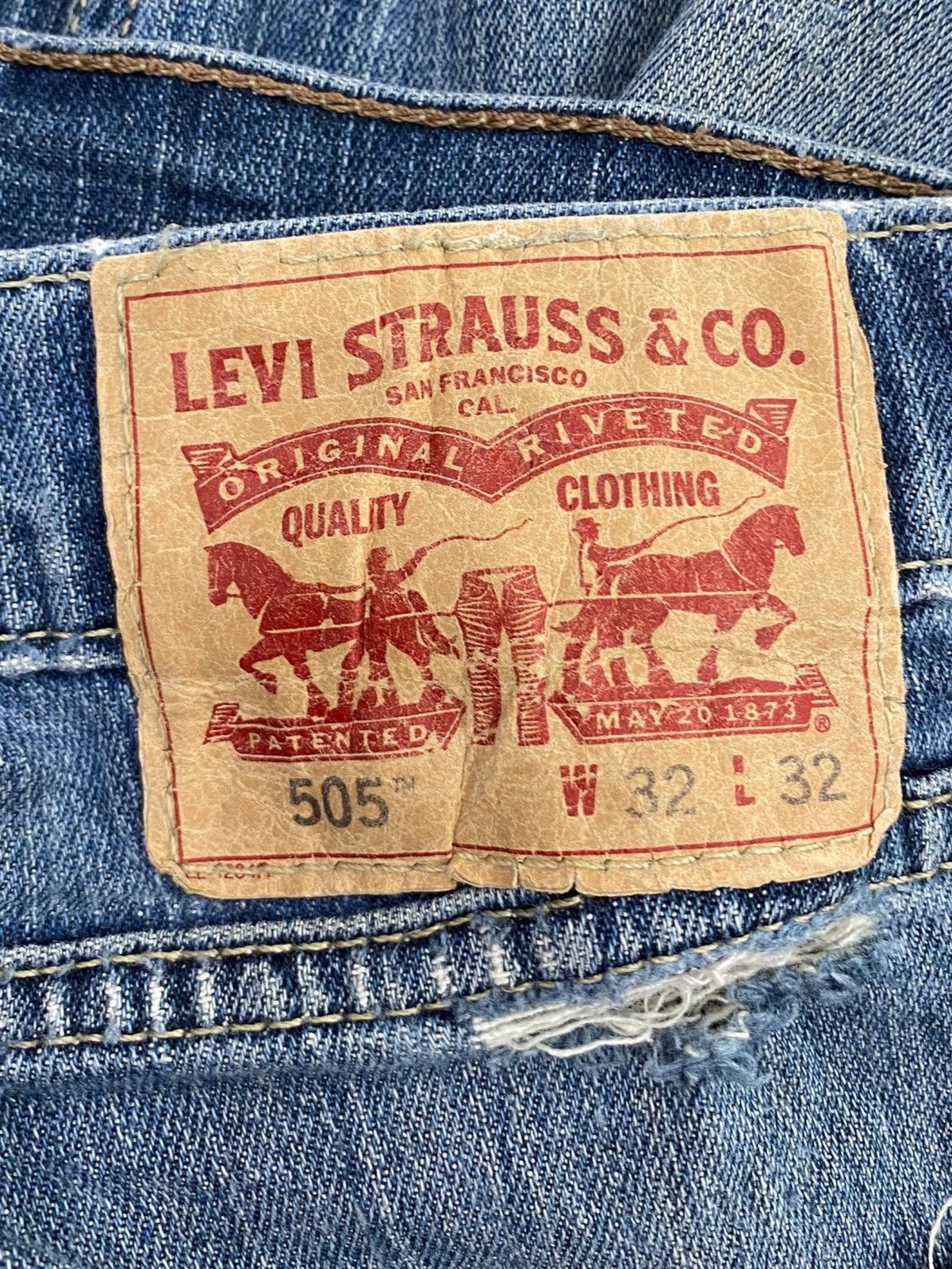 Levi's Levi’s Faded Blue Wash Style Loose Jeans Size US 32 / EU 48 - 10 Thumbnail