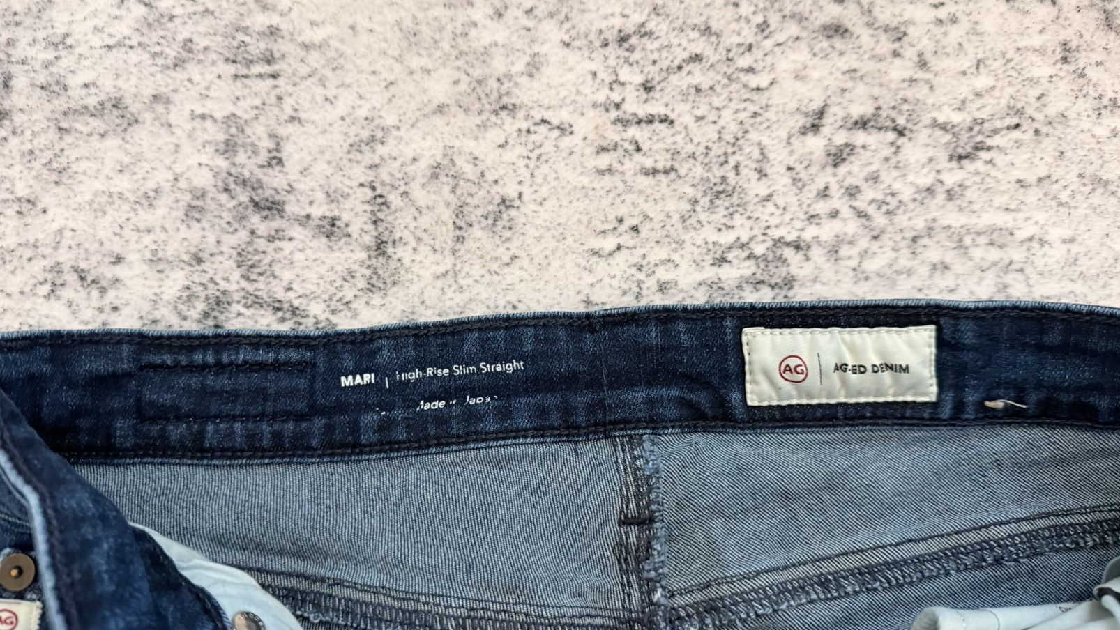 AG Adriano Goldschmied AG Adriano Goldschmied The Mari HighRise Slim Straight Jeans Size 30" / US 8 / IT 44 - 4 Thumbnail