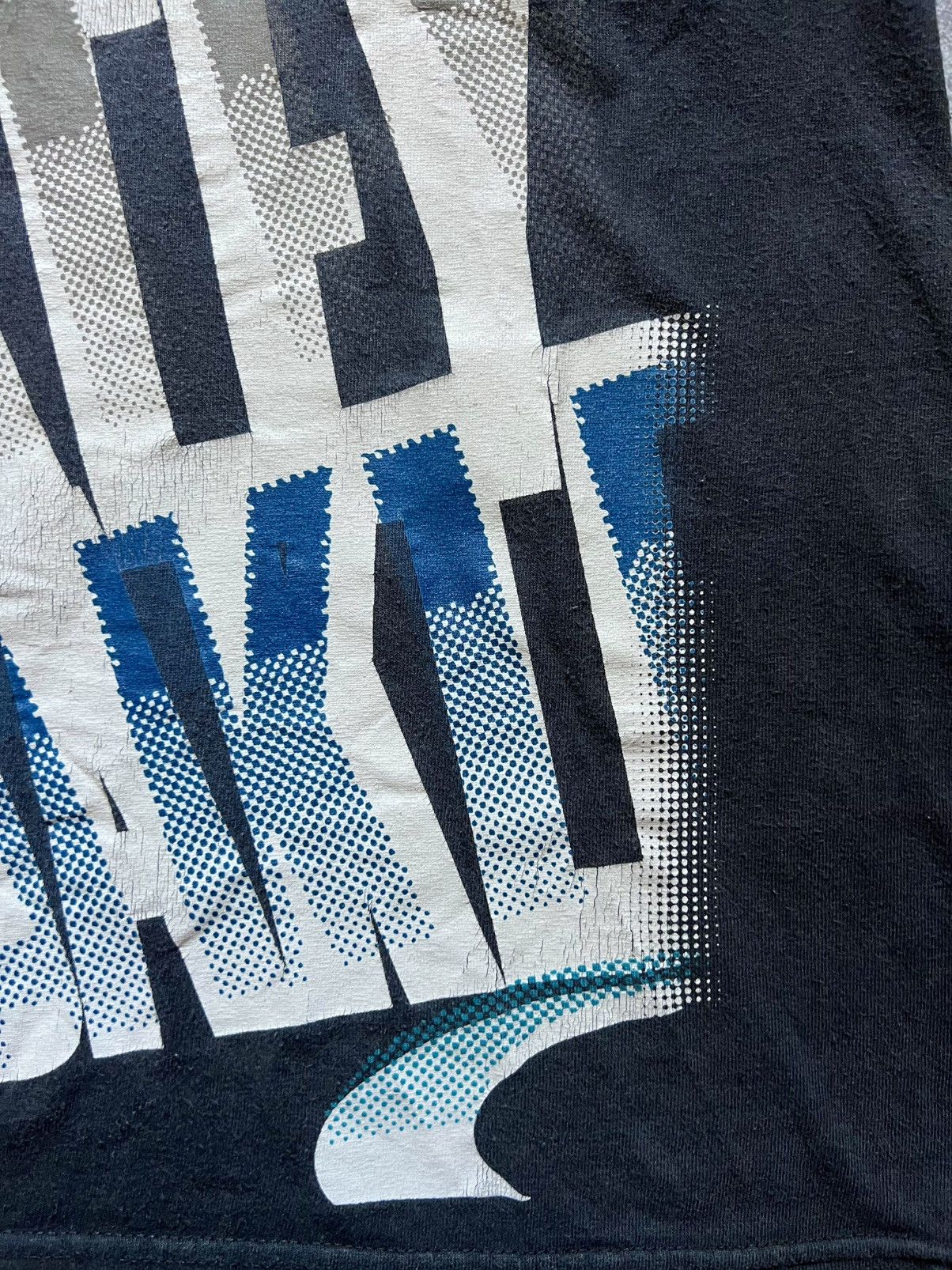 Oakley Vintage Oakley Graphic Tee Black Mens – Y2K 90s Streetwear Size US L / EU 52-54 / 3 - 8 Thumbnail