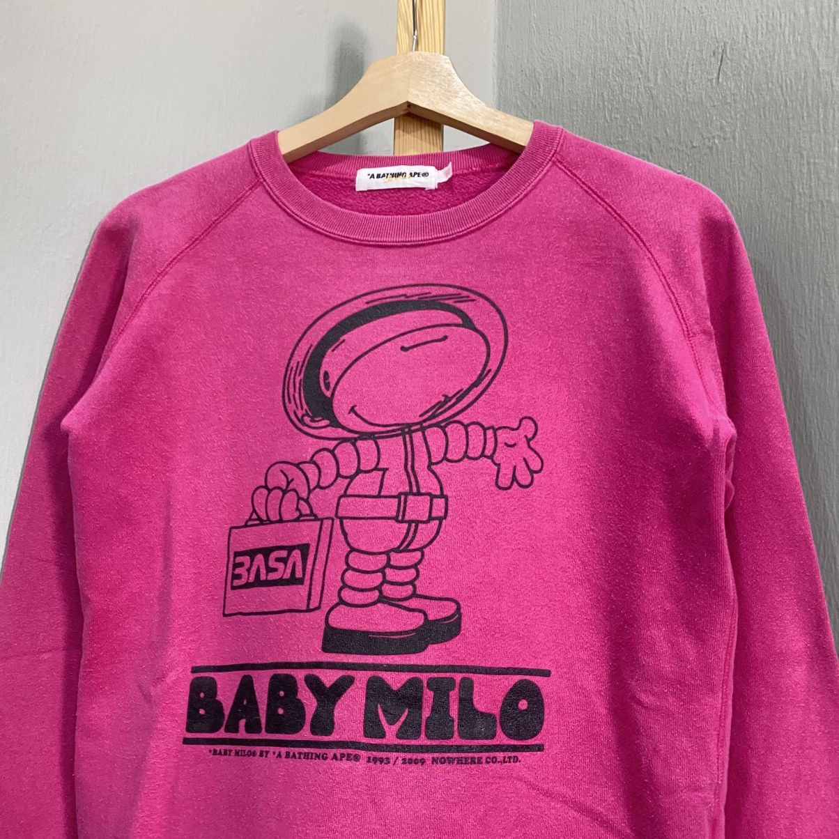 Bape Vintage Bape Baby Milo NASA Astronaut Raglan Sweatshirt Pink Size XS / US 0-2 / IT 36-38 - 3 Thumbnail