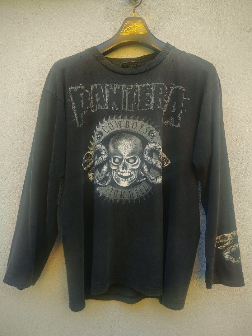 Band Tees Pantera Cowboys From Hell LS Tee – Vintage Distressed Size US L / EU 52-54 / 3 - 1 Thumbnail