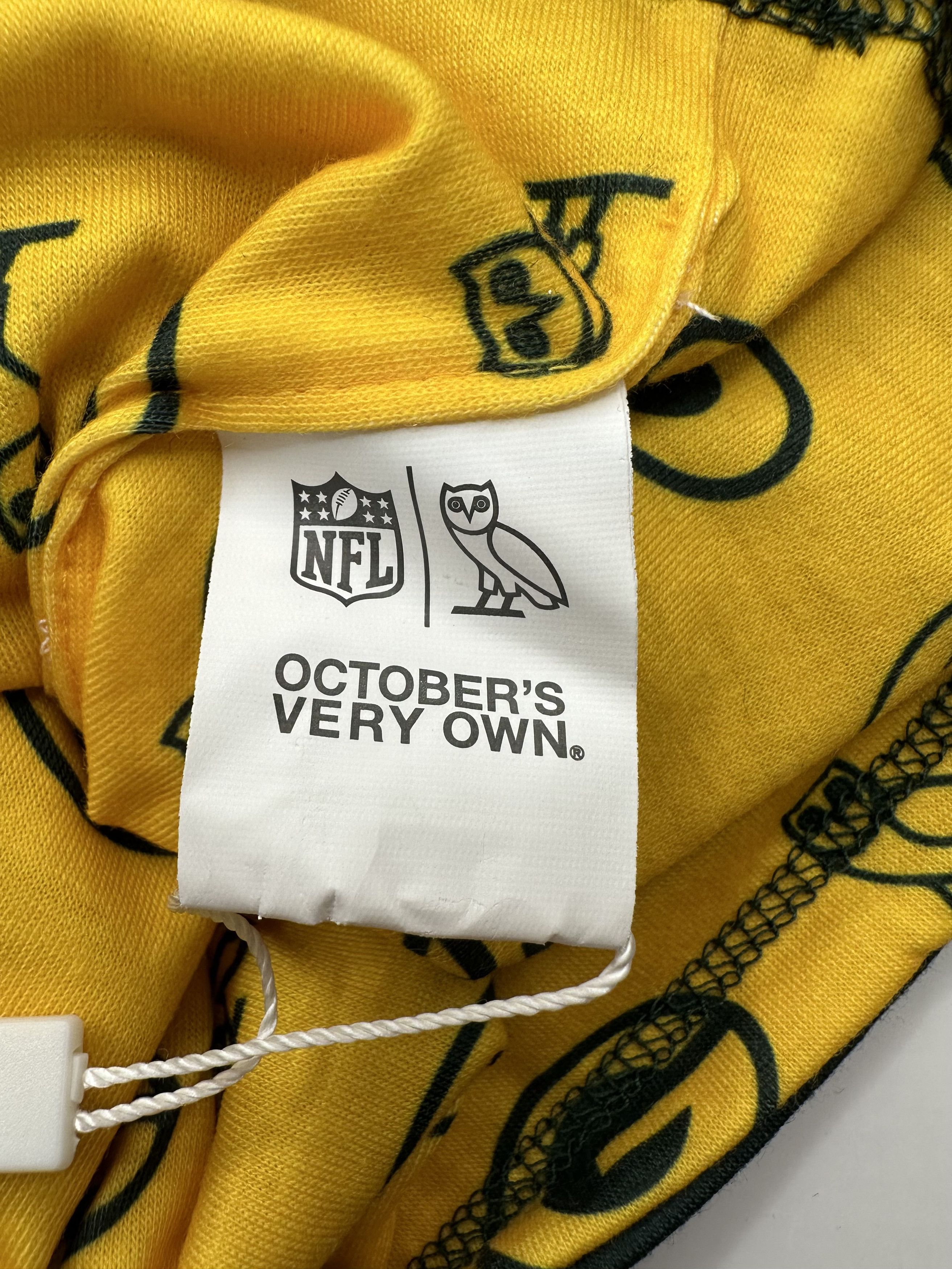 NFL × October's Very Own OVO x NFL Green Bay Packers Neck Gaiter - new with tags RARE Size ONE SIZE - 5 Thumbnail