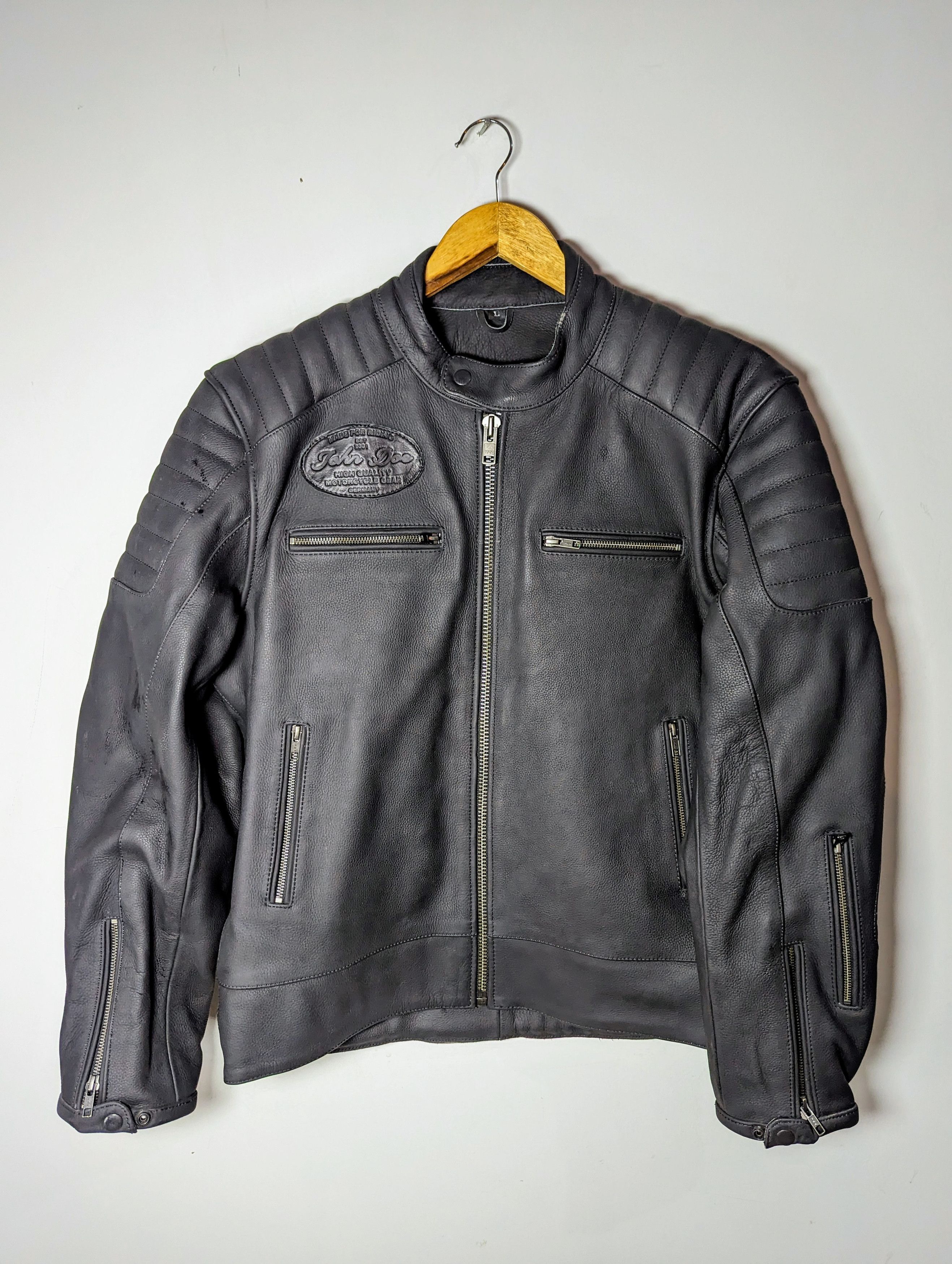 Genuine Leather MEN MATT BLACK LEATHER JACKET BIKER STREETWEAR Size US M / EU 48-50 / 2 - 1 Thumbnail